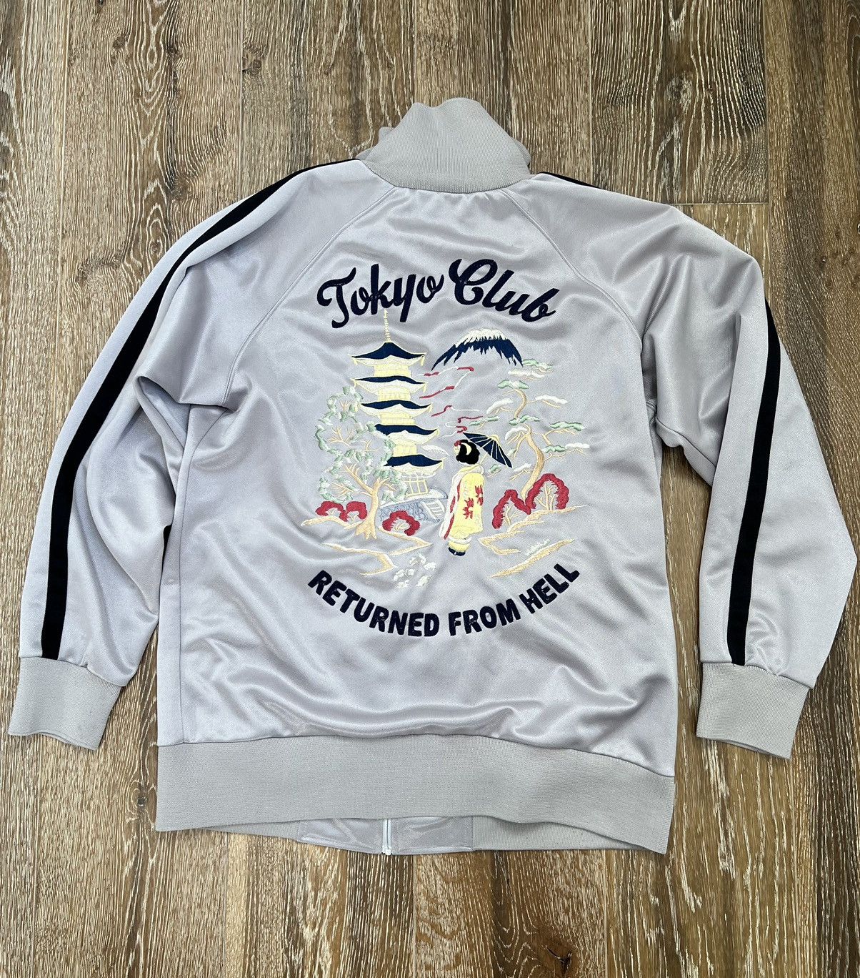 Japanese Brand Vintage Toyo Sukajan Jacket Track Top Embroidery Jacket Size US L / EU 52-54 / 3 - 1 Thumbnail