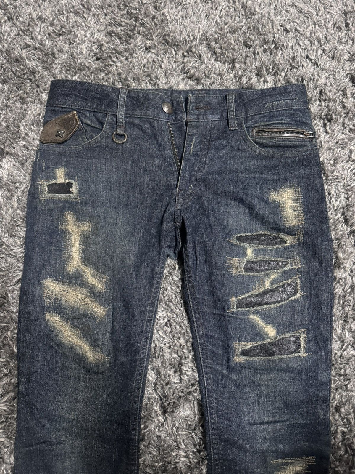 14th Addiction 14th Addiction Distressed Patchwork Jeans Size US 29 - 2 Thumbnail