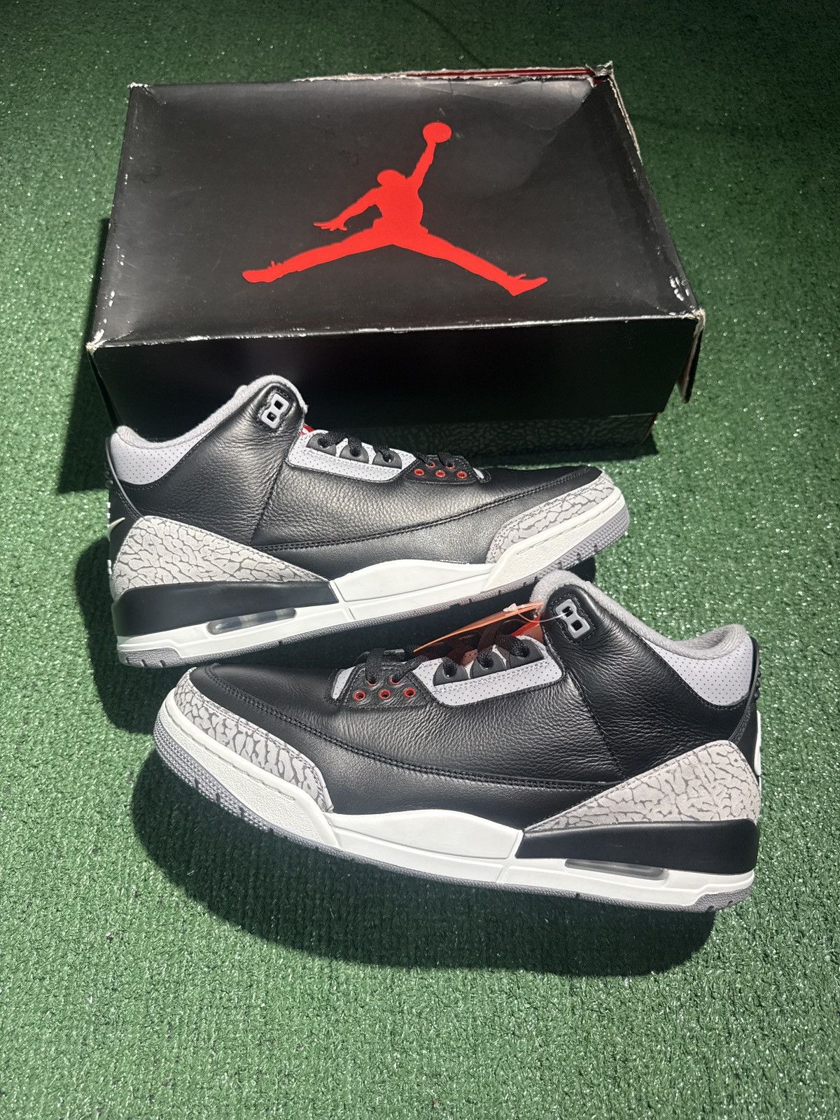 Jordan 3 black cement 2024