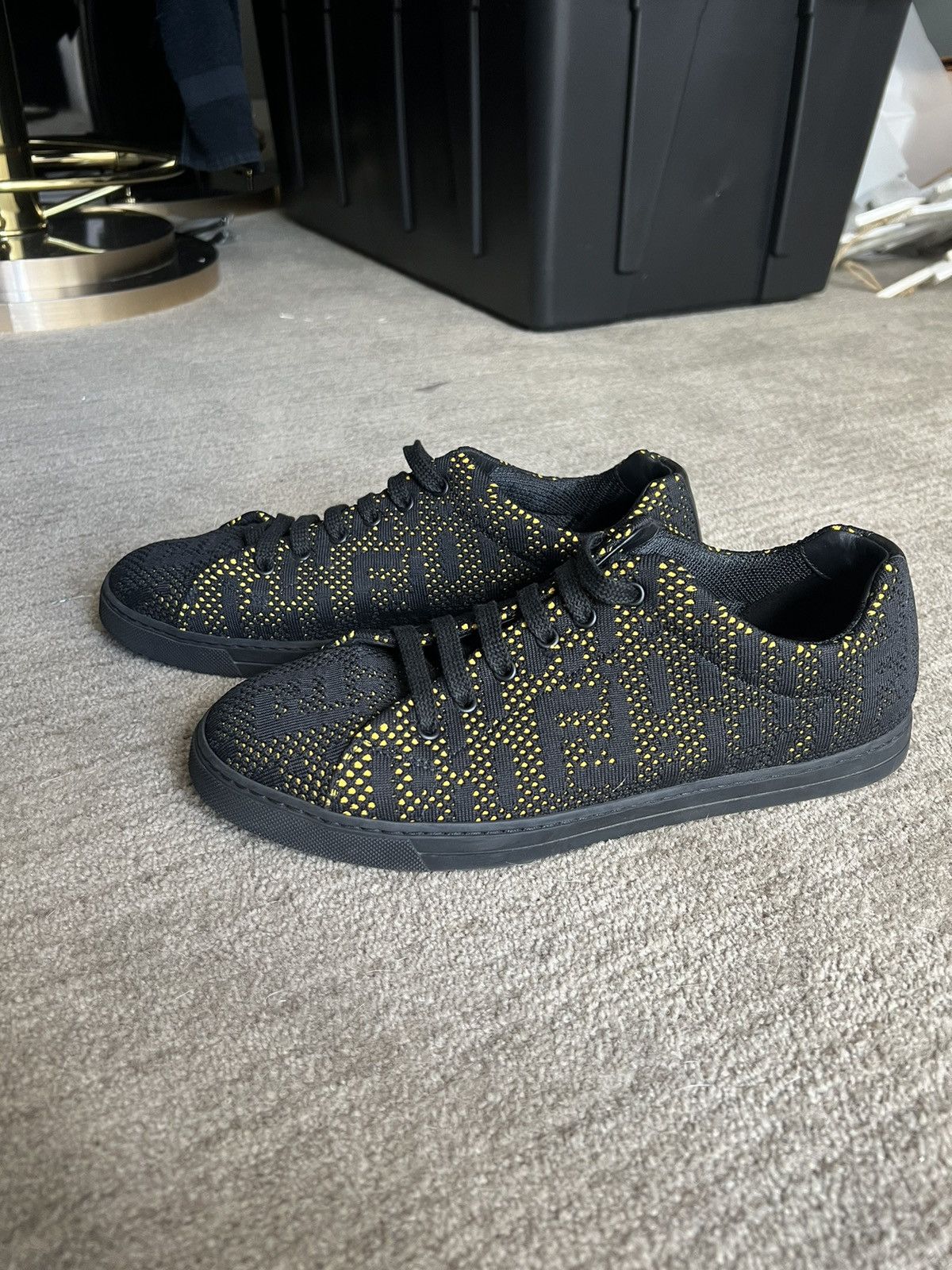 Fendi Fendi Mesh Lace-Up Sneakers Size US 8 / EU 41 - 1 Thumbnail