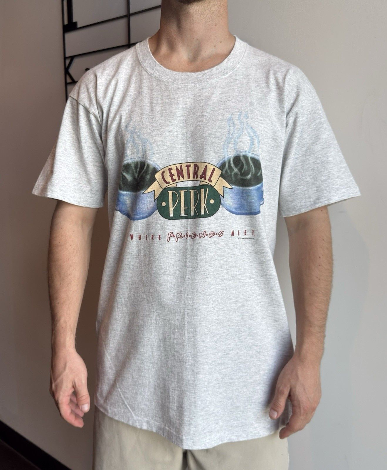Warner Bros Vintage 1995 Friends TV Show Central Perk Shirt Friends USA Size US L / EU 52-54 / 3 - 1 Thumbnail