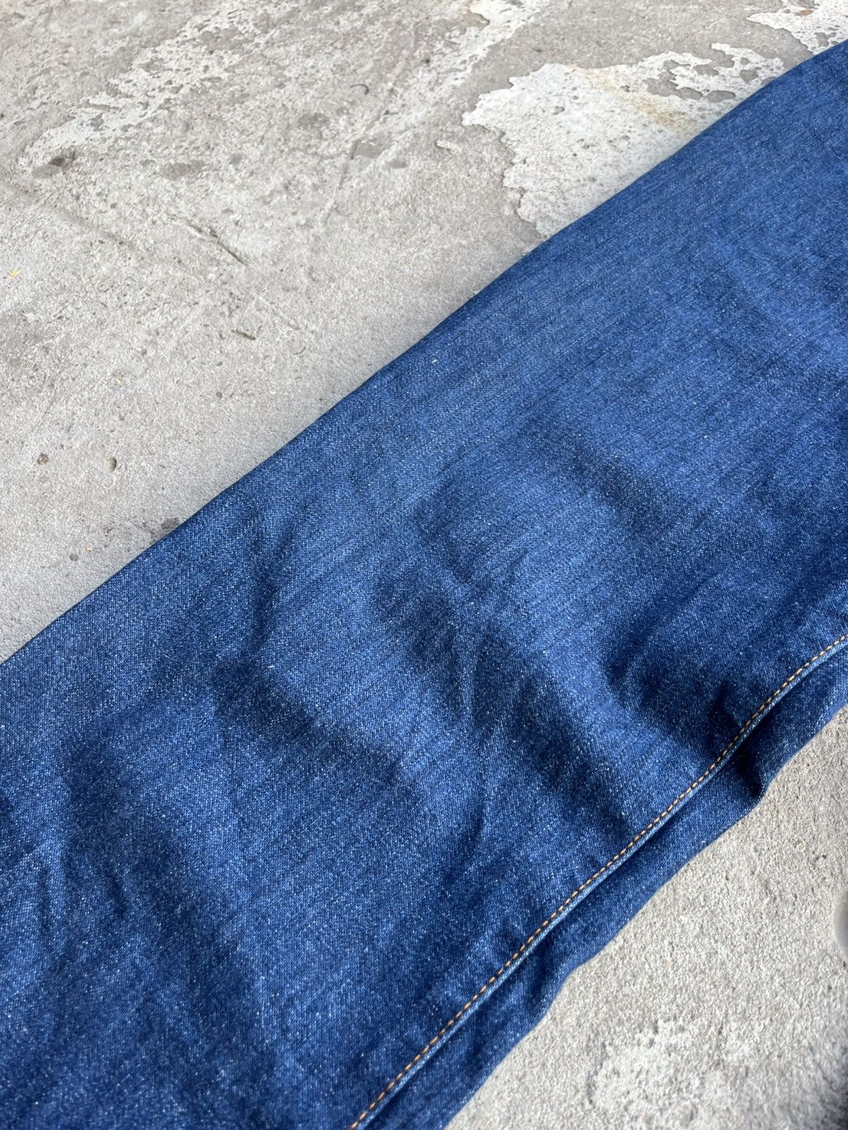Dolce & Gabbana × Japanese Brand D&G Vintage Dolce & Gabbana Distressed Denim Straight Jeans Size US 32 / EU 48 - 17 Thumbnail