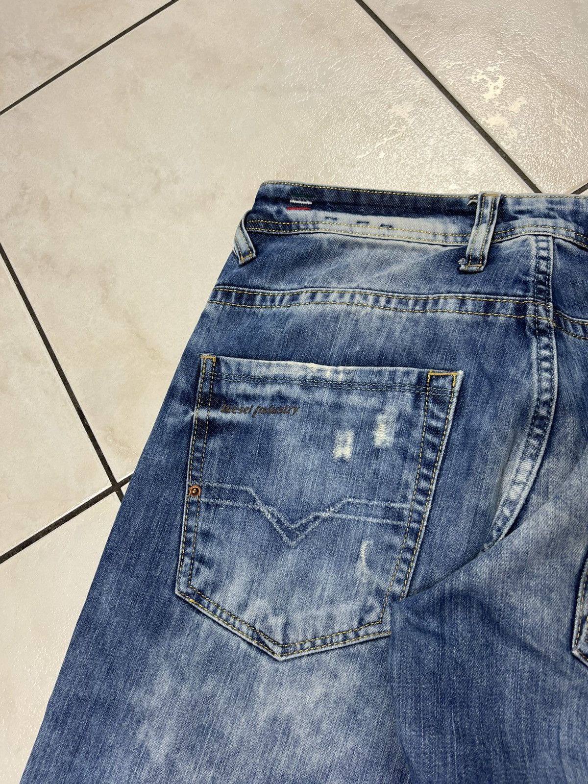 Diesel × Vintage Vintage Diesel safado distressed denim y2k washed jeans pant Size US 34 / EU 50 - 16 Thumbnail