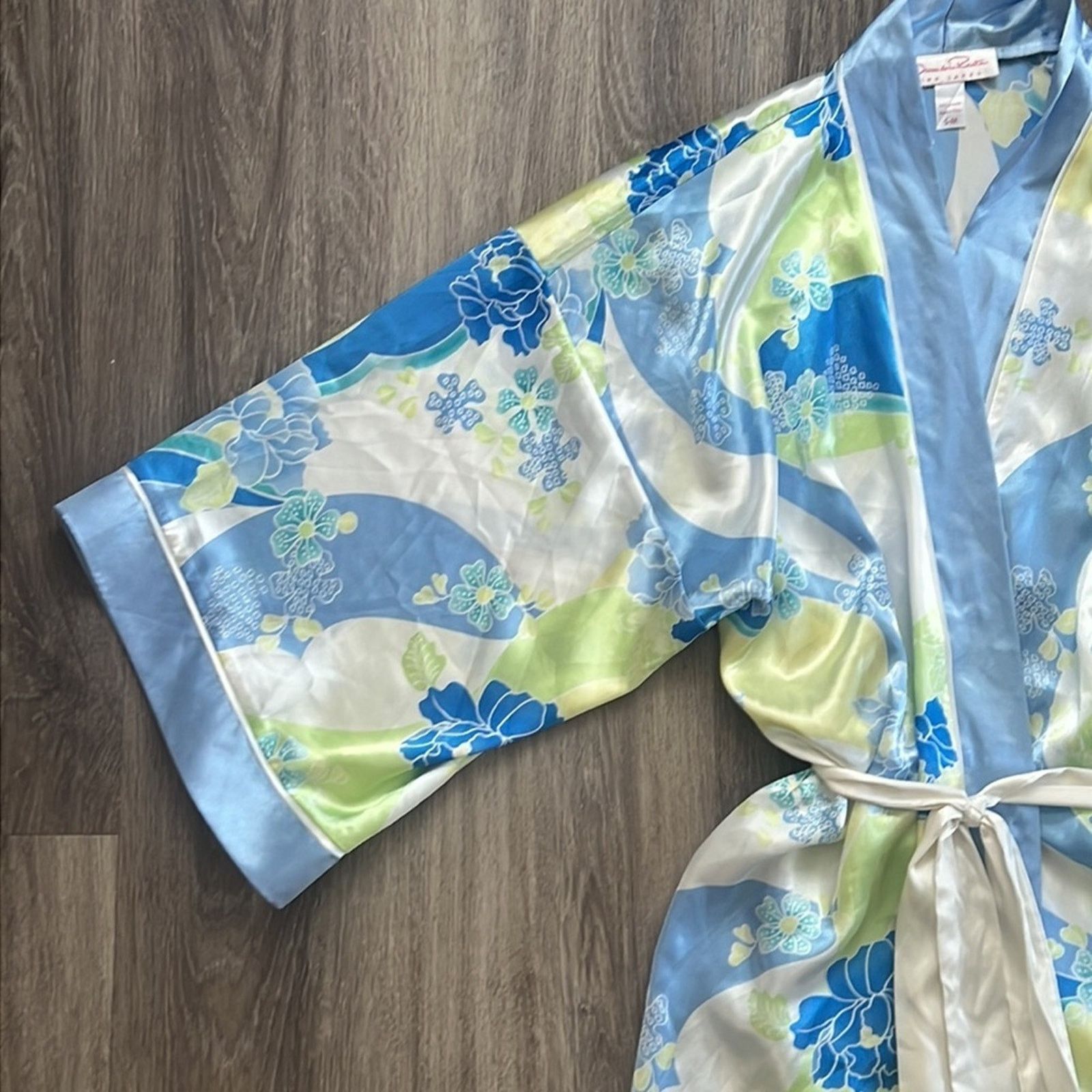 Oscar De La Renta Óscar De la Renta Satin Floral Robe Sleepwear Size S/M Size ONE SIZE - 3 Thumbnail