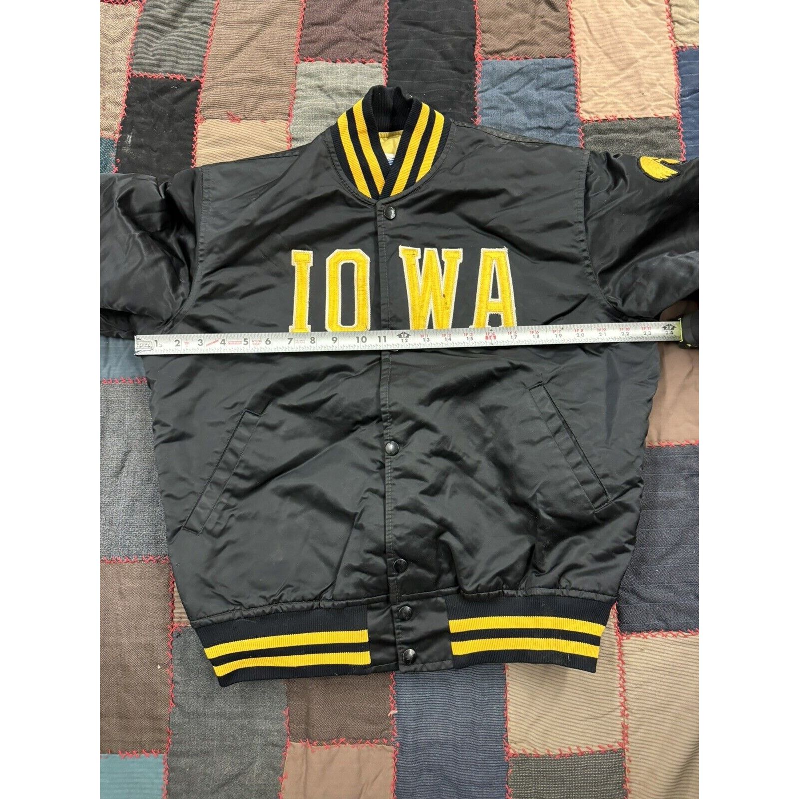 Starter Vintage STARTER Iowa Hawkeyes Satin Puff Jacket 80's Men's M Size US M / EU 48-50 / 2 - 4 Thumbnail