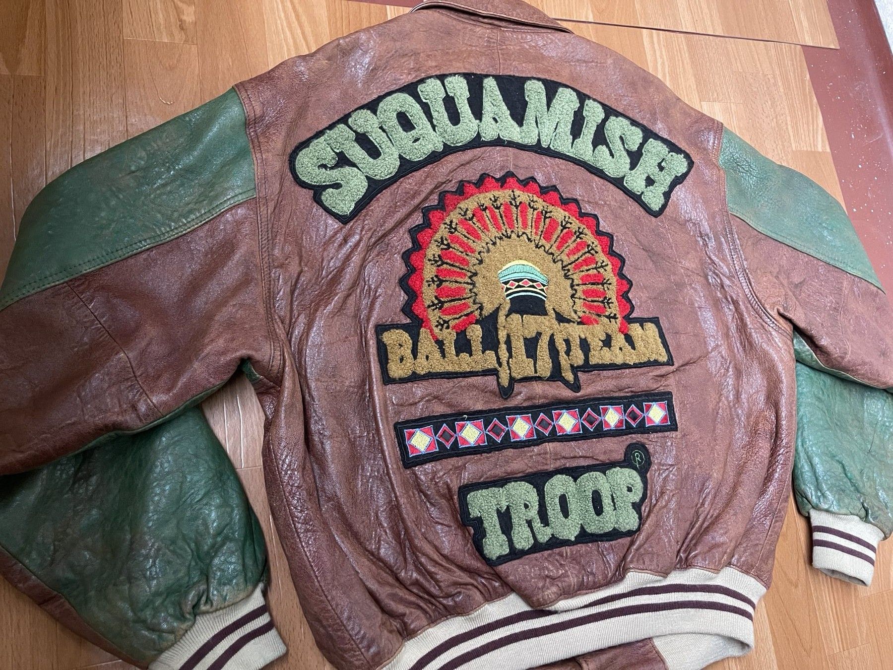Troop Troop Suquamish leather jacket, Indian vintage varsity 90s L Size US L / EU 52-54 / 3 - 5 Thumbnail