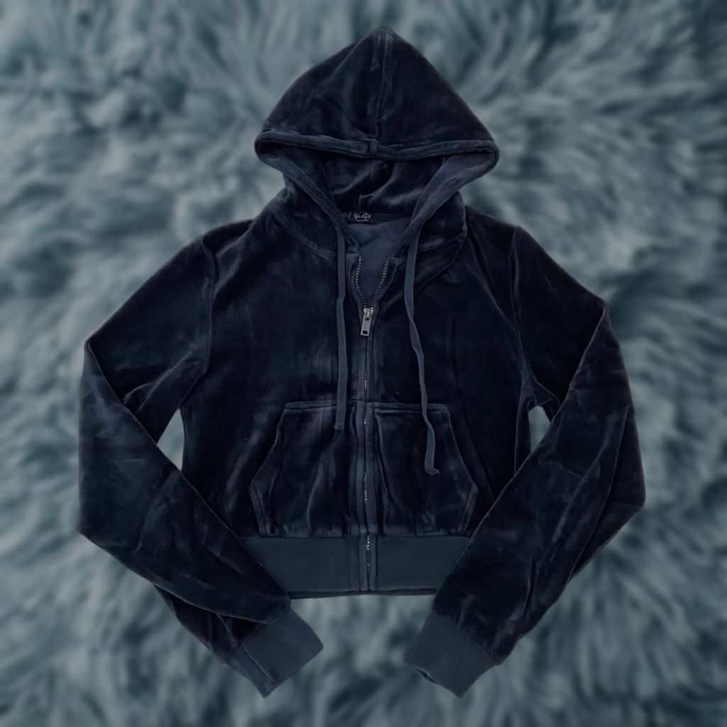 Brandy Melville Brandy Melville John Galt Sweater Womens One Size OS Blue Velour Full Zip Hoodie Brand Vintage No Size ONE SIZE - 1 Thumbnail