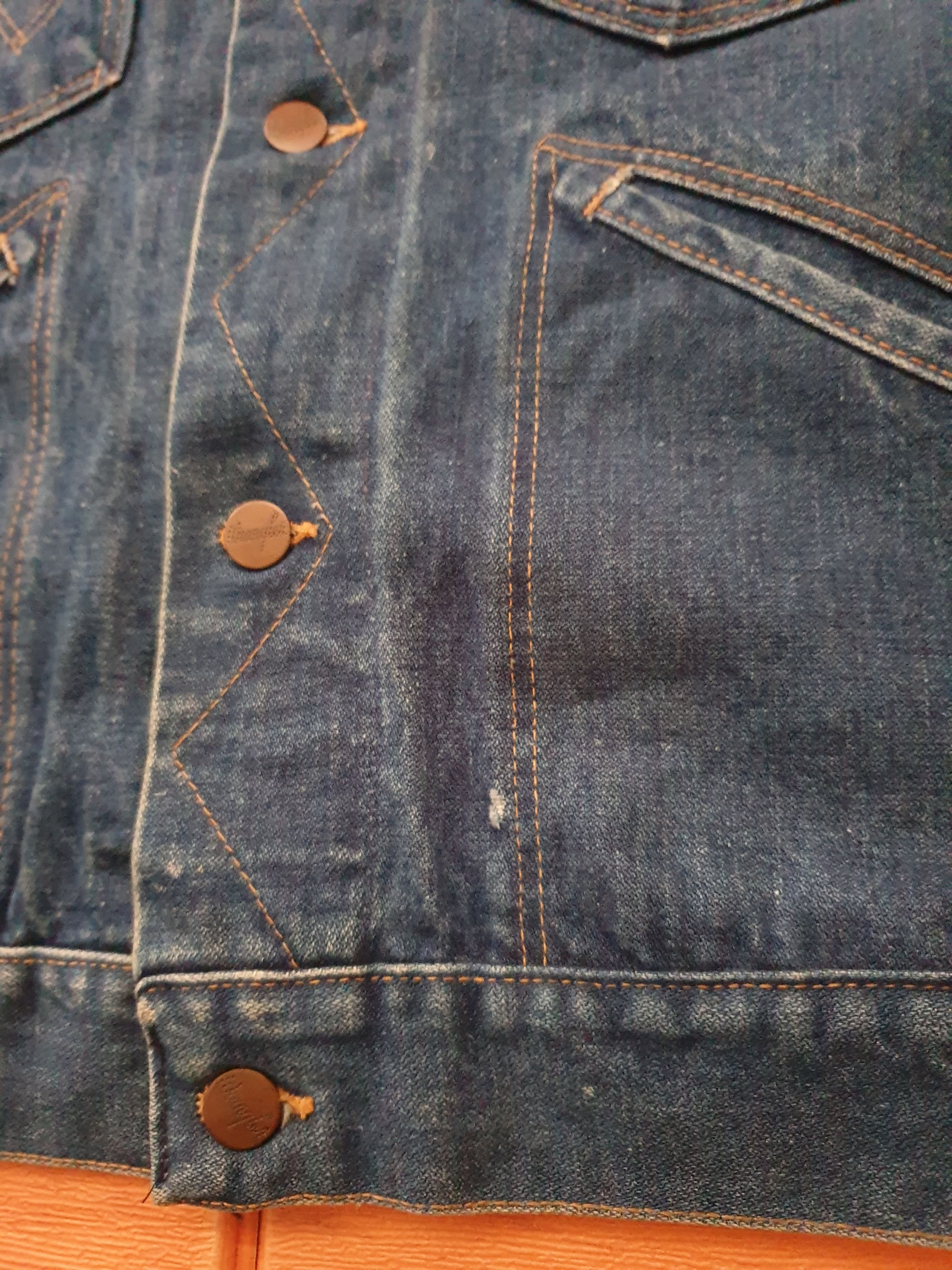 💥Vintage wrangler Made in USA denim jacket
