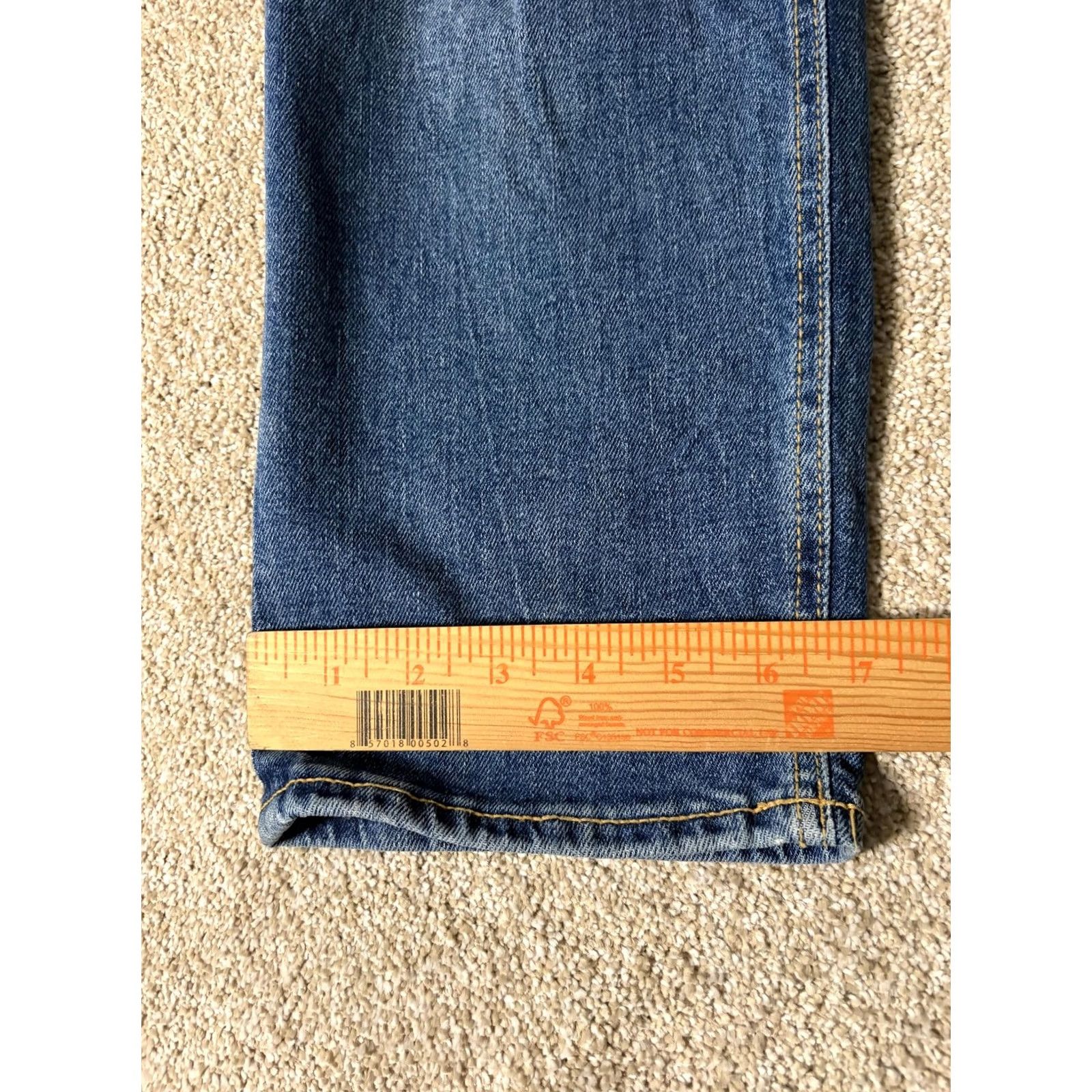 Old Navy Old Navy Womens 6 Straight Denim Jeans Sky-Hi Distressed Medium Size 28" / US 6 / IT 42 - 3 Thumbnail