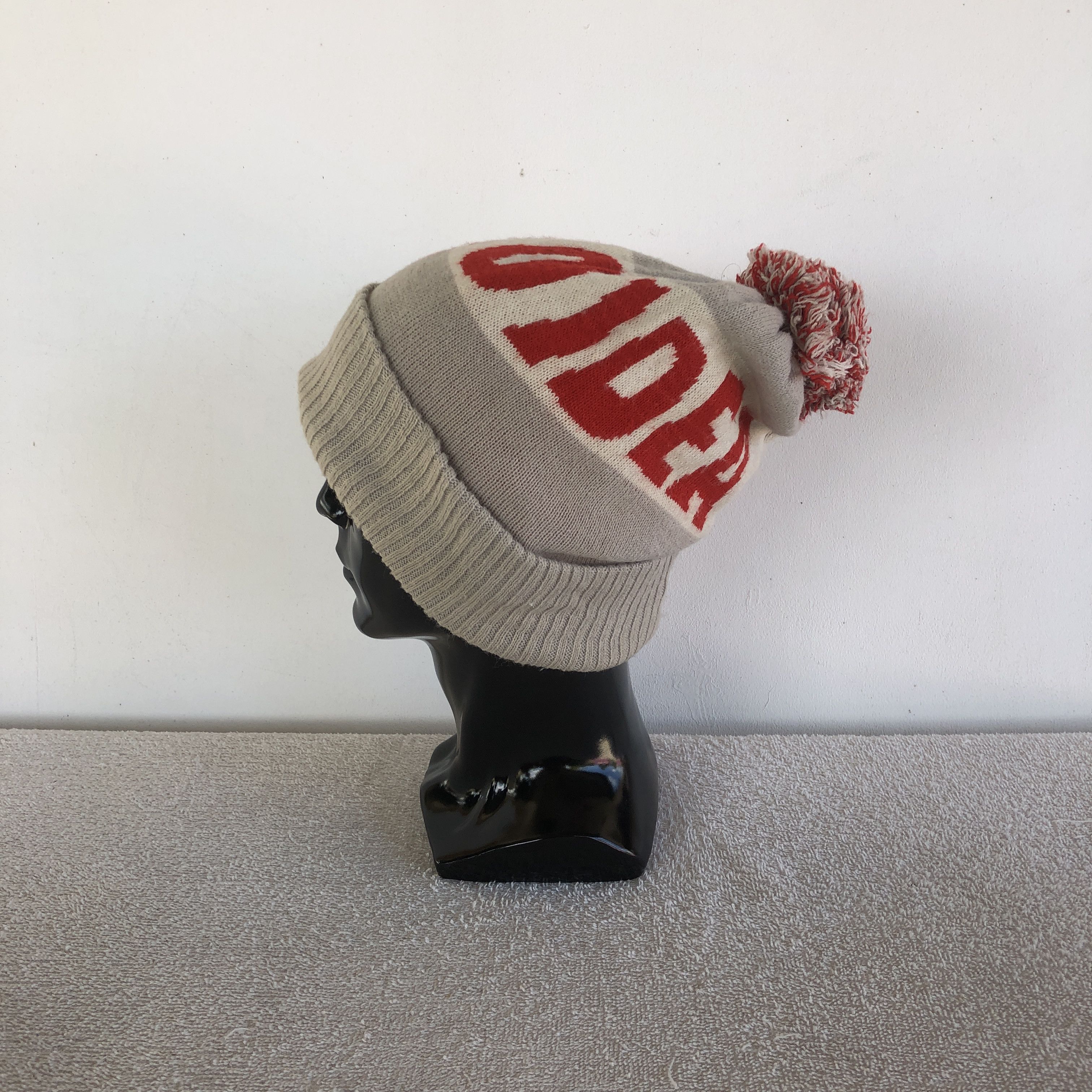 Japanese Brand Vintage Japanese W&C Beanie Snow Caps Pom Pom Hats Size ONE SIZE - 4 Thumbnail