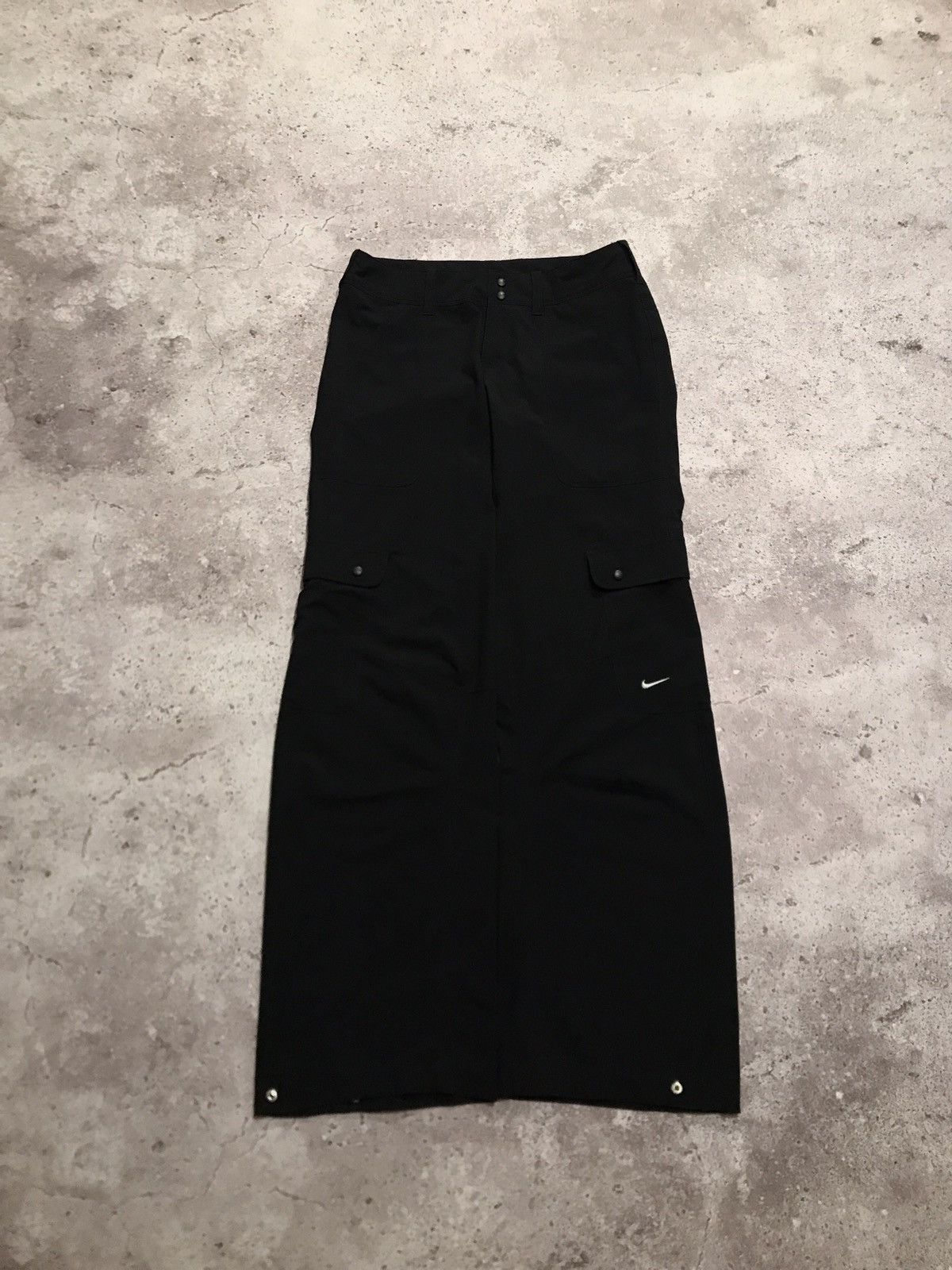 Nike × Vintage Vintage Nike Cargo Track Pants FitDry Embroiled Swoosh Black Size 28" / US 6 / IT 42 - 1 Thumbnail