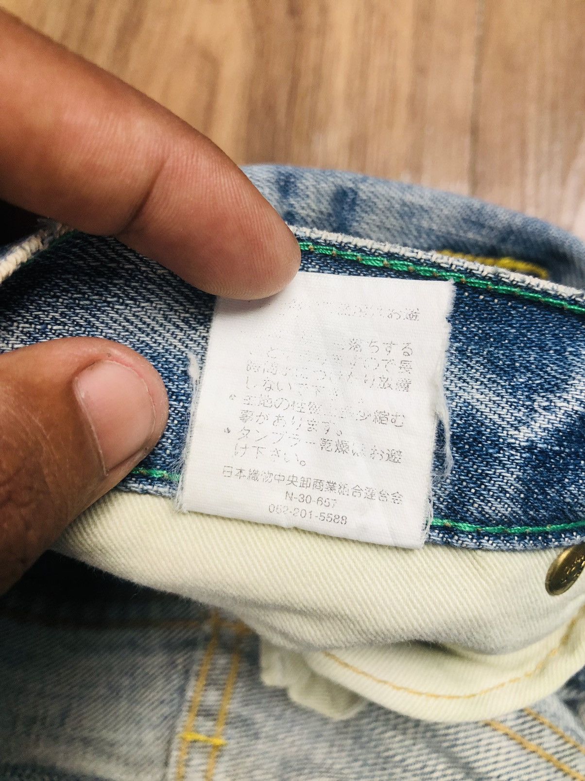 Le Grande Bleu (L.G.B.) Harvest Boom Y2K Ripped Flare Jeans (40) Size 28" / US 6 / IT 42 - 14 Thumbnail