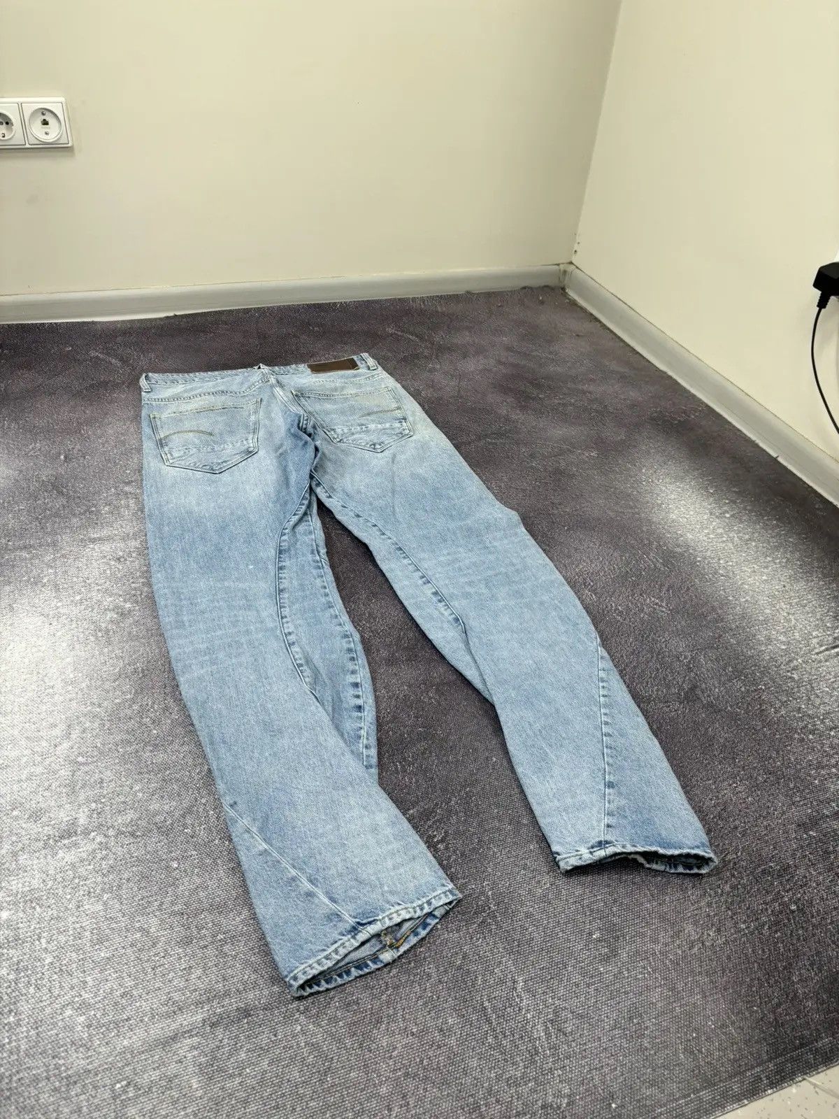 G-Star × Vintage Vintage G-Star Raw ARC 3D Restored Denim Japanese Jeans Size US 32 / EU 48 - 3 Thumbnail