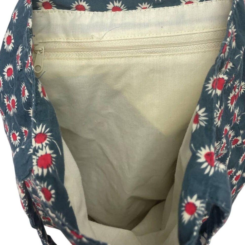 Old Navy Old Navy Red Center Daisy Flower Cotton Lined Tote Bag Size ONE SIZE - 4 Thumbnail