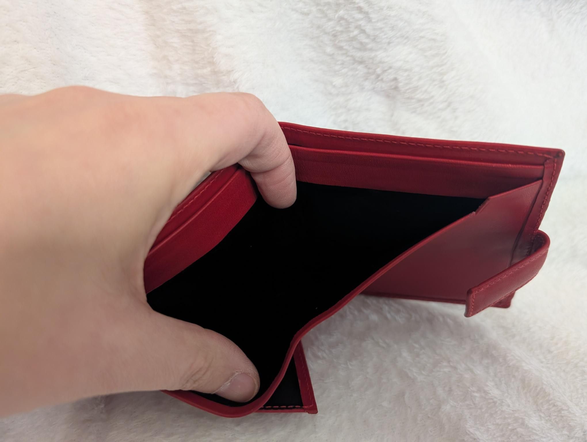 Other Authentic Valentino Garavani Embossed Bifold Wallet Size ONE SIZE - 11 Thumbnail