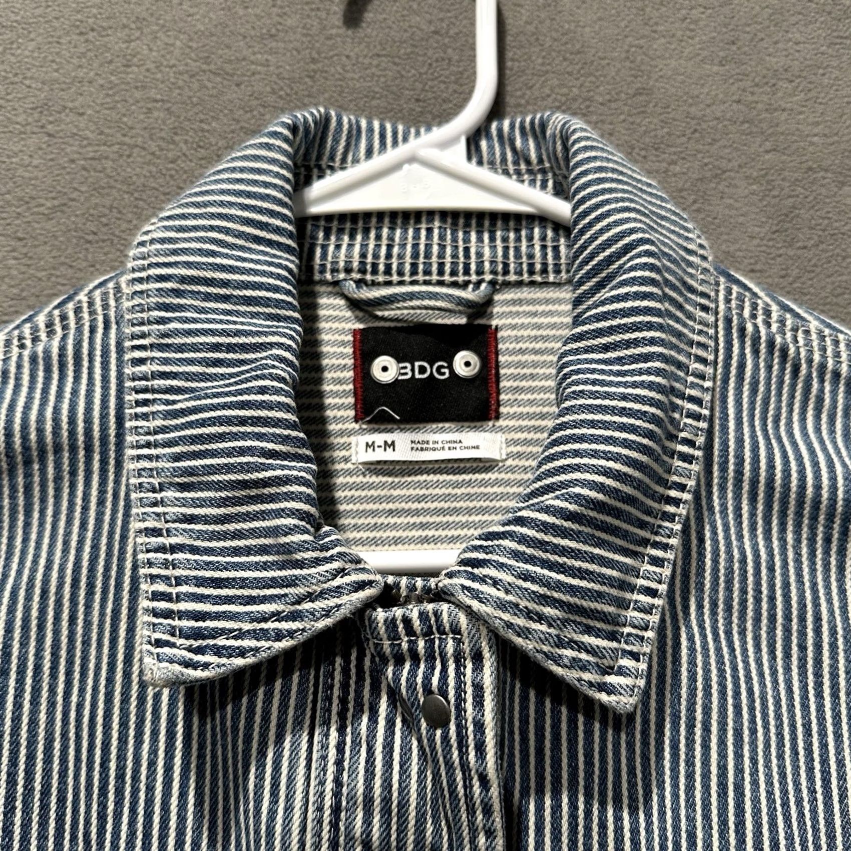 Bdg BDG Hickory Stripe Drill Chore Jacket Womens Medium Blue White Railroad EUC Size M / US 6-8 / IT 42-44 - 7 Thumbnail