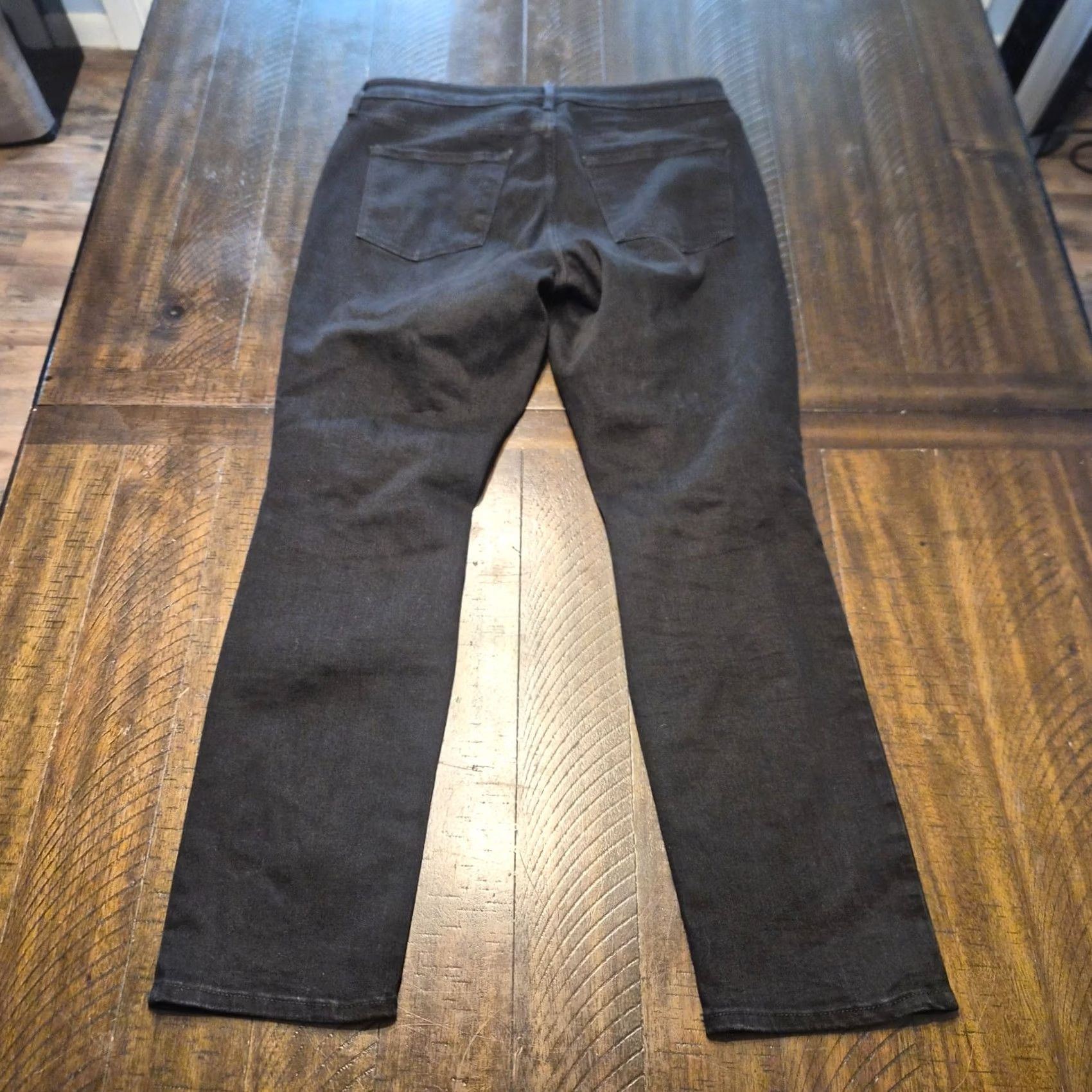 Old Navy Old Navy Women Jeans Slim Straight Power 12 Petite High Rise Black Size 34" / US 12 / IT 48 - 5 Thumbnail