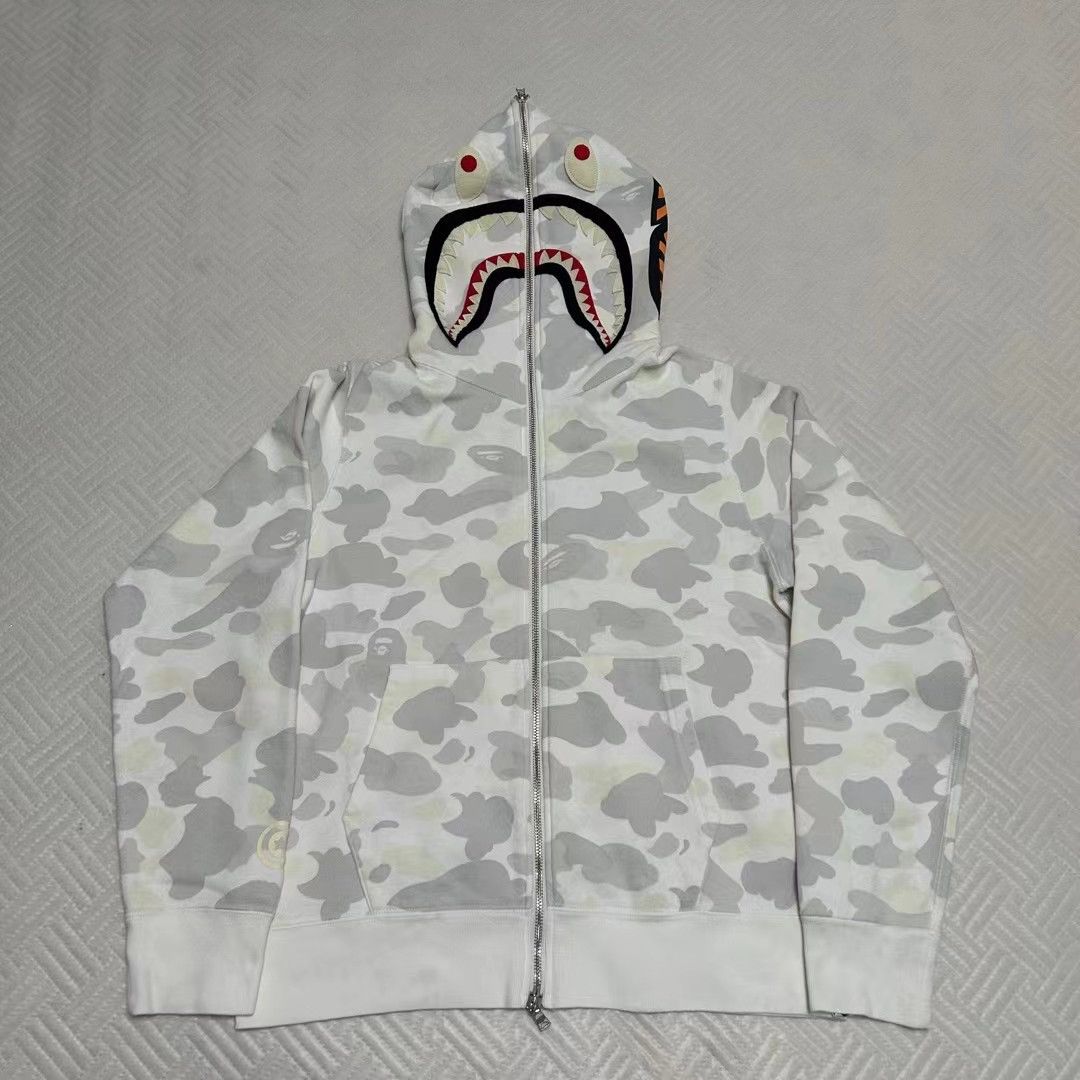 Bape LUMINOUS SHARK FULL ZIP HOODIE Size US M / EU 48-50 / 2 - 1 Thumbnail