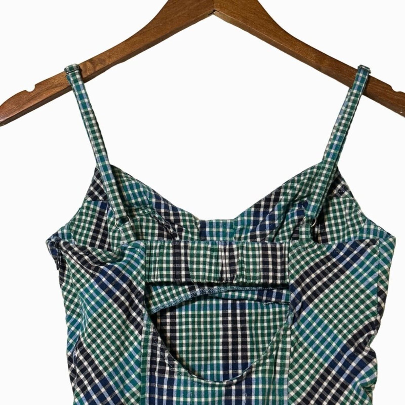 Urban Outfitters Urban Outfitters Gingham Spaghetti Strap Mini Dress Small Size S / US 4 / IT 40 - 6 Thumbnail