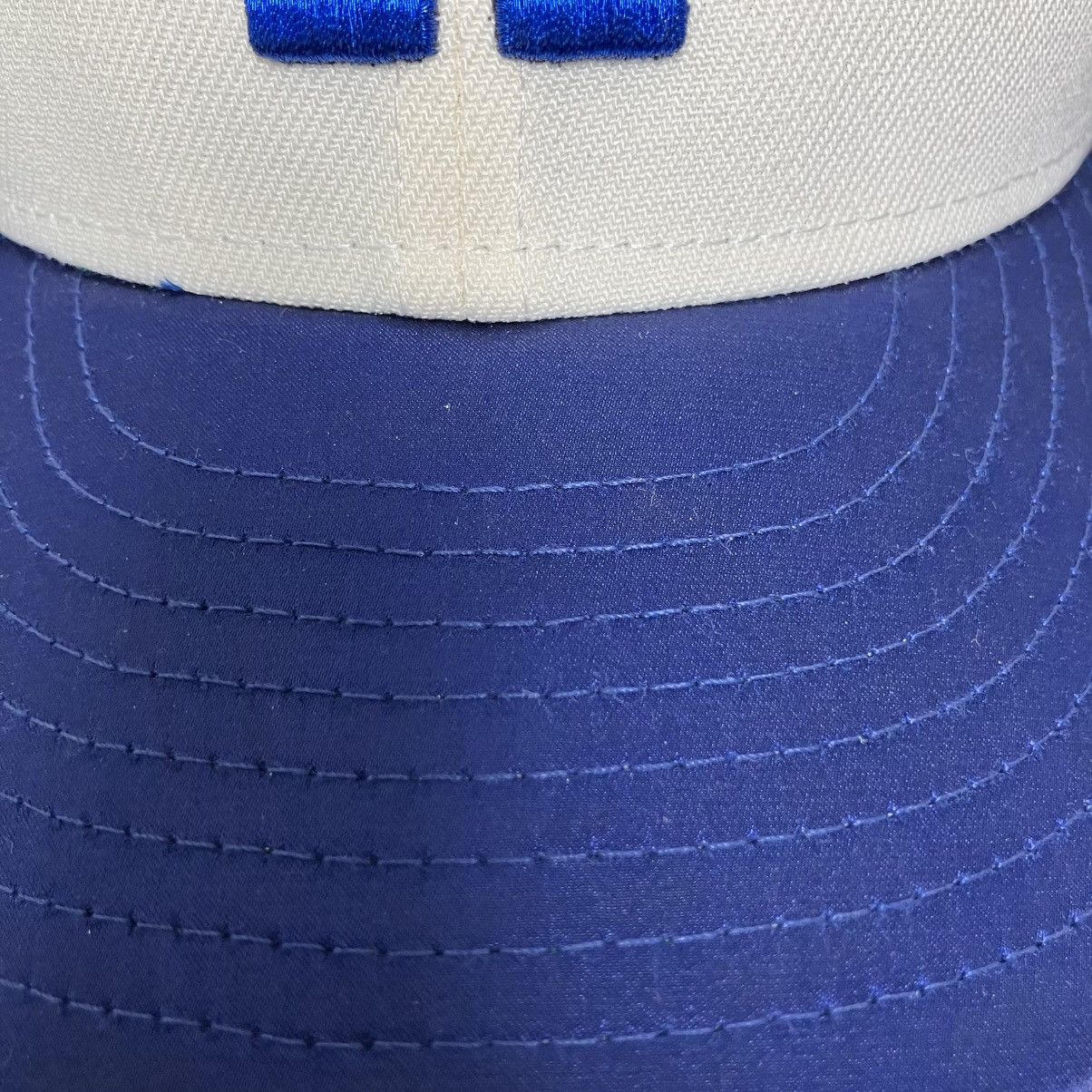 MLB × New Era × Topperz New Era Los Angeles Dodgers Fitted Hat Satin Blue Brim 7 1/8 Size 28 - 4 Thumbnail