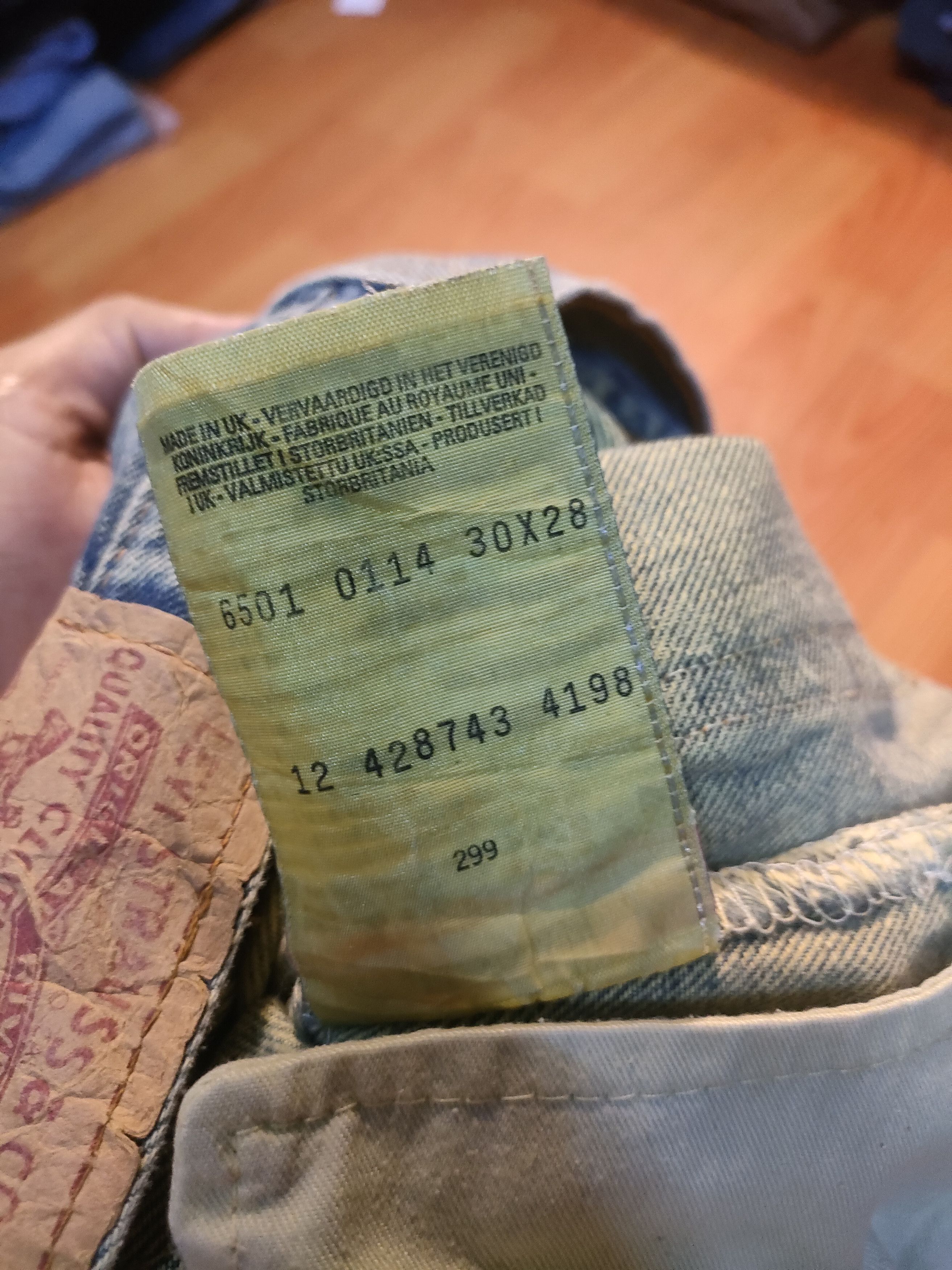 Levi's Distressed Vintage Levi's UK Jeans Size US 30 / EU 46 - 6 Thumbnail