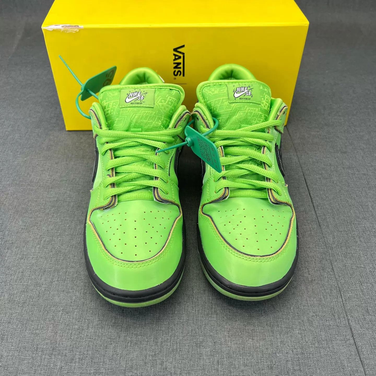 Nike Nike Dunk SB Powerpuff Girls Green 43 (New, Box) Size US 10 / EU 43 - 4 Thumbnail