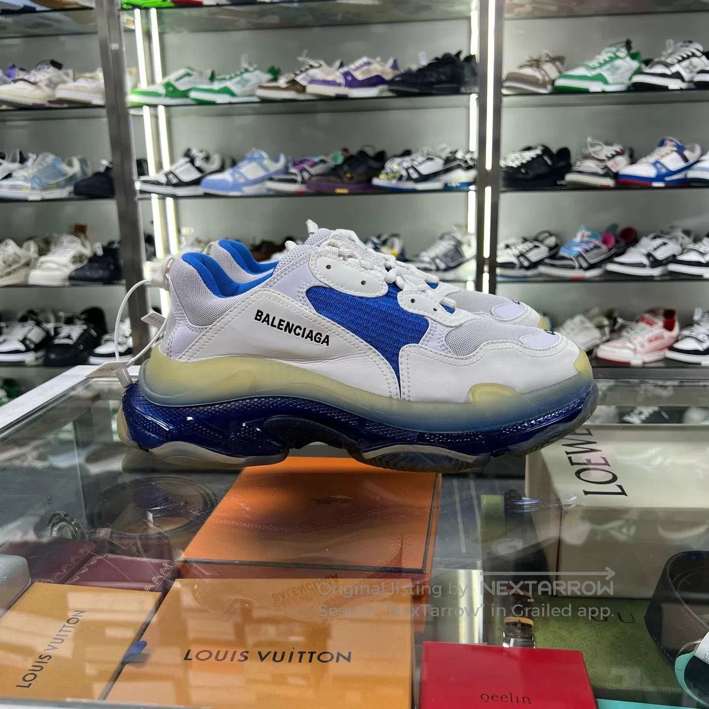 Balenciaga balenciaga triple s low. Size US 10 / EU 43 - 2 Thumbnail