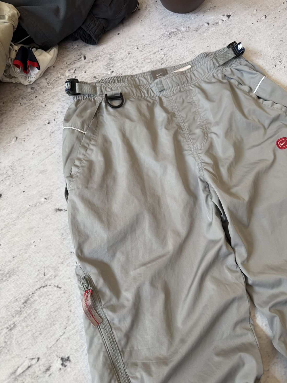 Nike × Vintage NIKE AIR MAX NYLON VINTAGE Y2K BAGGY FIT PANTS SWEATPANTS Size US 32 / EU 48 - 5 Thumbnail