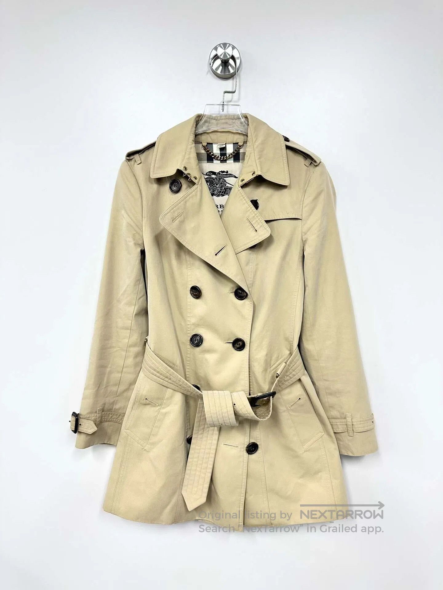 Burberry Burberry Classic Khaki Double Breasted Lined Plaid Trench Size XS / US 0-2 / IT 36-38 - 1 Thumbnail