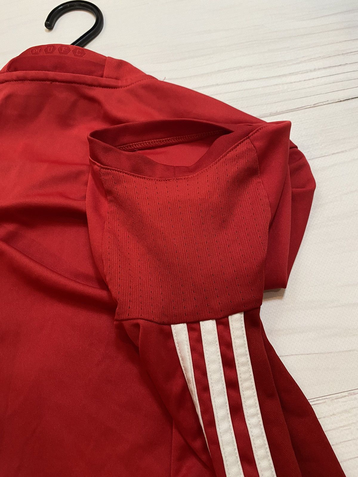 Adidas Adidas Manchester United 2016/2017 Jersey Football T Shirt Size US M / EU 48-50 / 2 - 7 Thumbnail