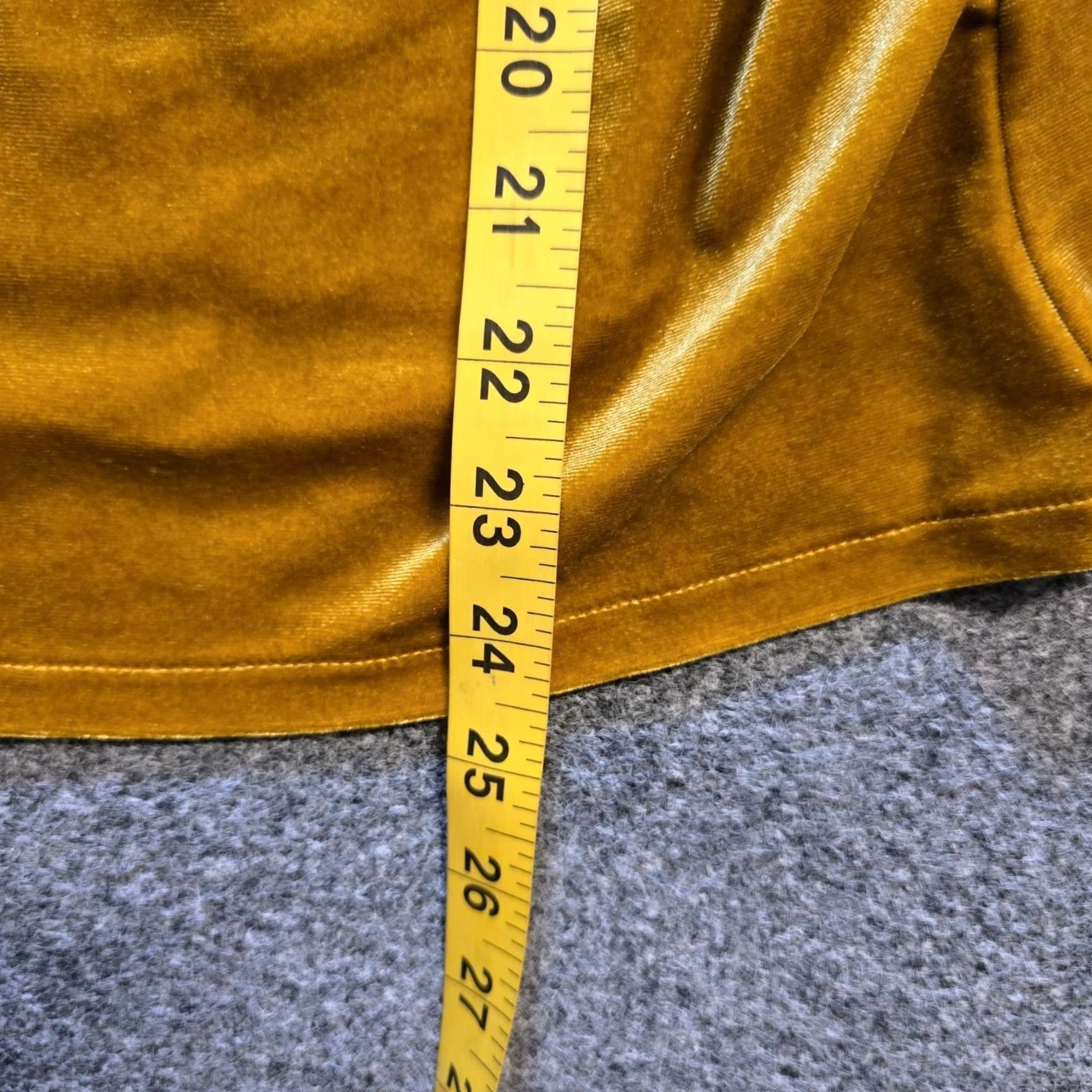Boden Boden Top Blouse Womens 6 Yellow Mustard Velour Faux Wrap Long Sleeve Classic Holiday Size M / US 6-8 / IT 42-44 - 6 Thumbnail