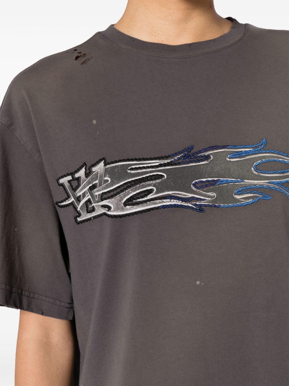 WE11DONE o1mris0824 Metallic Print T-Shirt in Charcoal Size US S / EU 44-46 / 1 - 7 Thumbnail