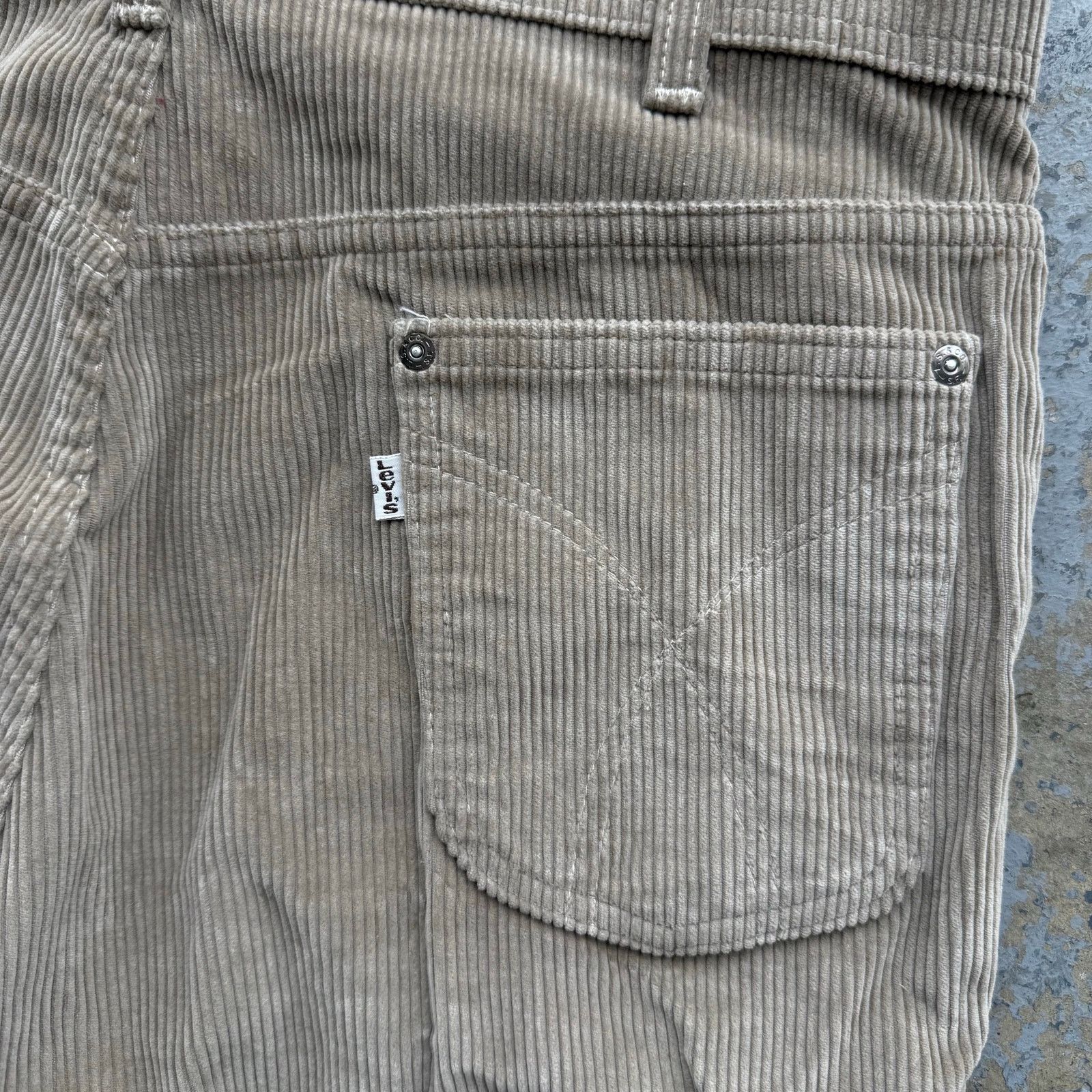 Levi's vtg 70’s Levi’s White Tab Flare Corduroy Pants Talon 42 Zip Size US 34 / EU 50 - 2 Thumbnail