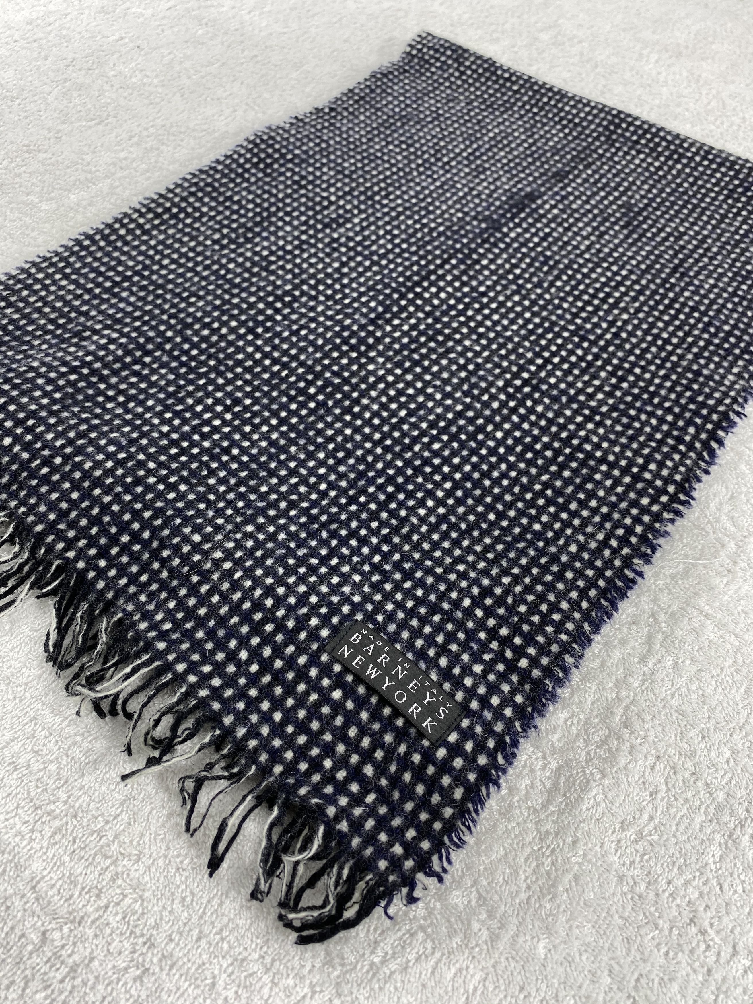 Barneys New York Vintage Barneys New York Scarf/Muffler/Neckwear MF810 Size ONE SIZE - 3 Thumbnail