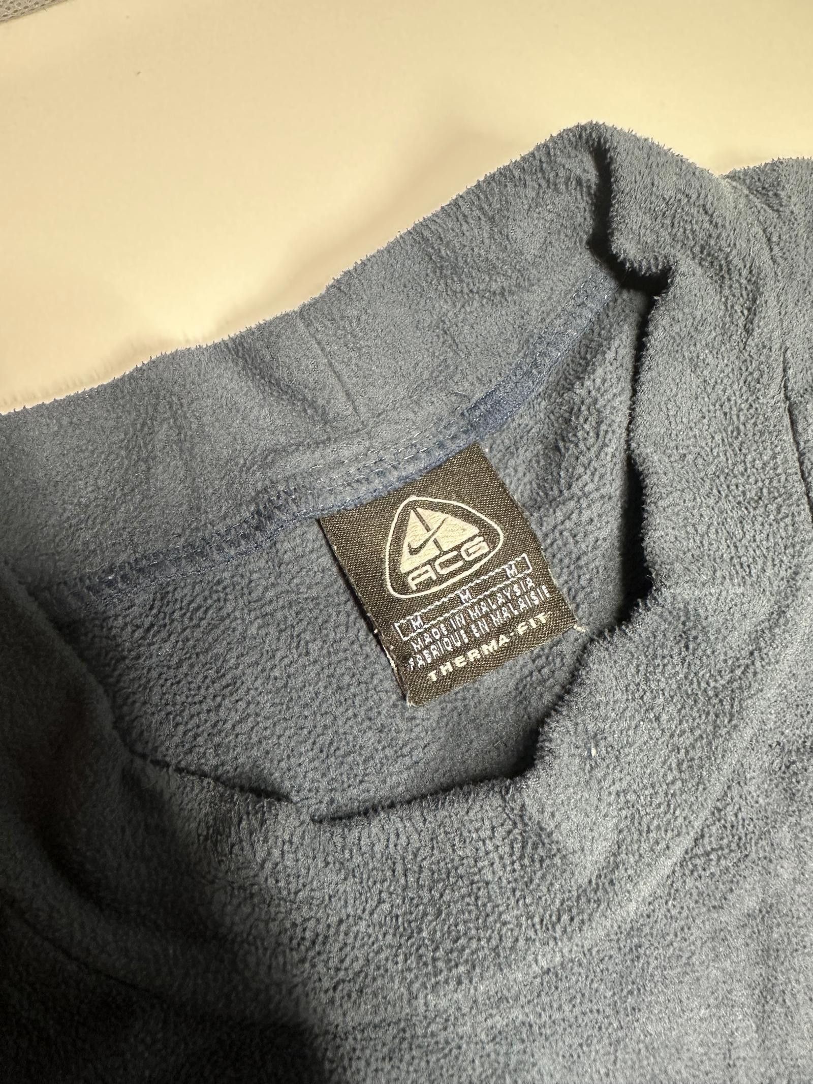 Nike Stylish Long Sleeve Top with Zipper Detail - Casual Wear Size US M / EU 48-50 / 2 - 8 Thumbnail