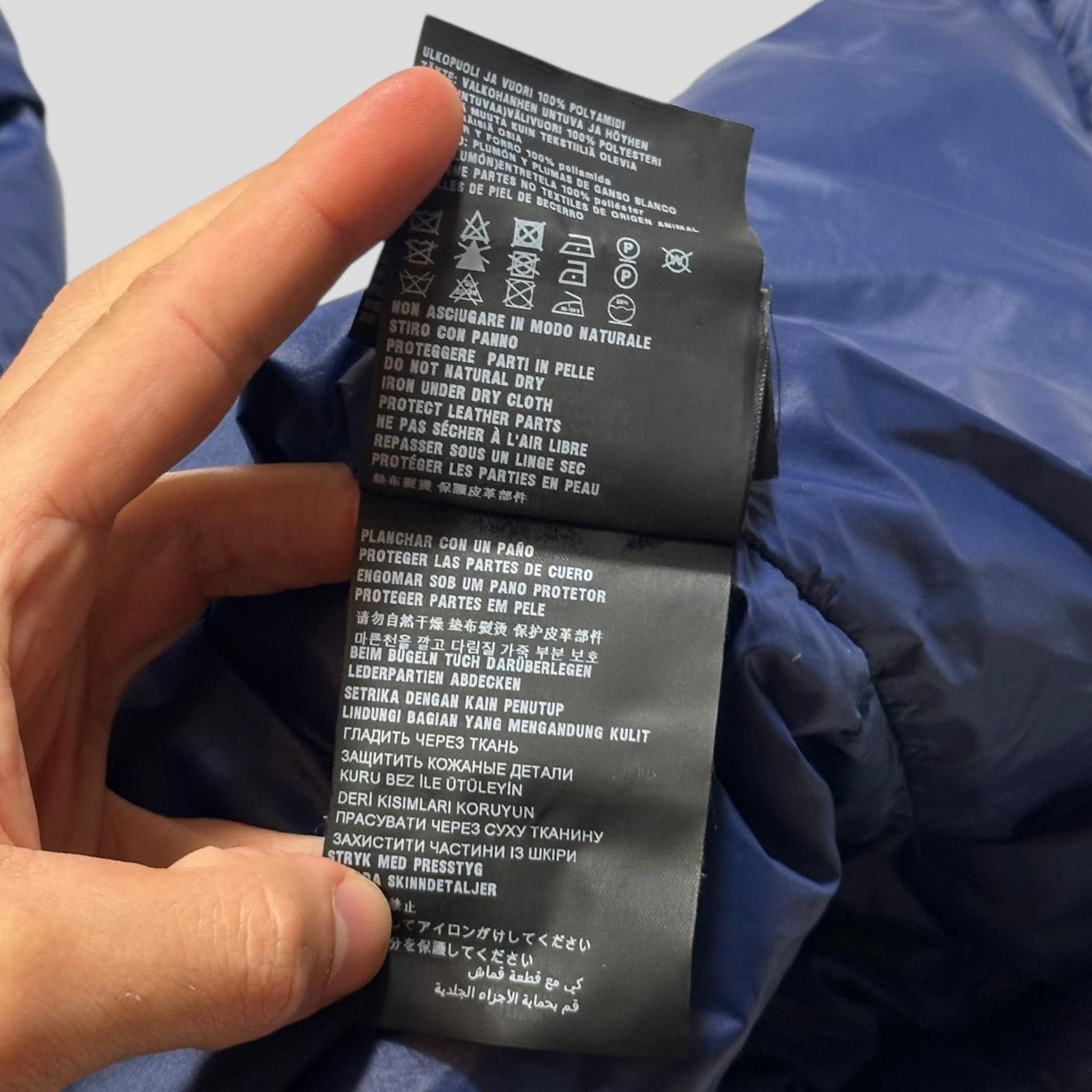 Prada Prada 2017 Plaque Logo Nylon Down Puffer Jacket - IT58 L/XL Size US L / EU 52-54 / 3 - 10 Thumbnail