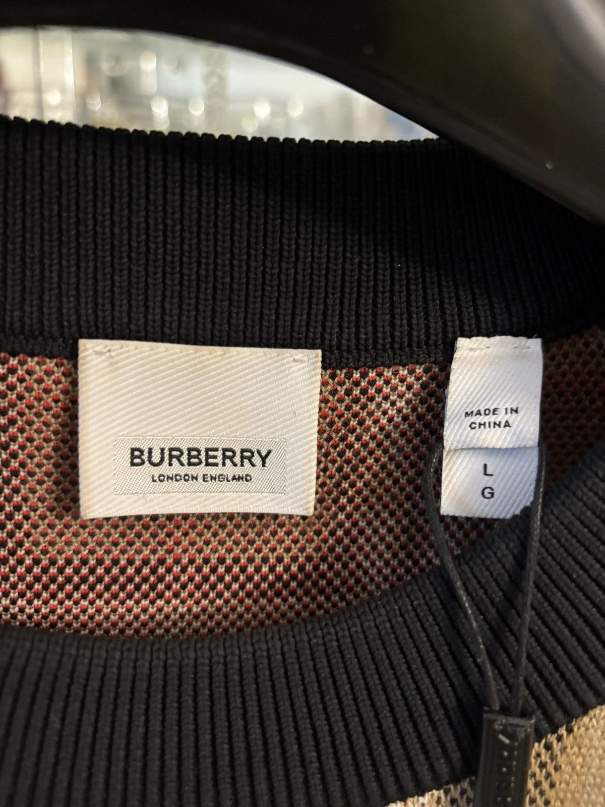 Burberry Burberry Nova Check Jacquard Sweater Authentic New Size L Size US L / EU 52-54 / 3 - 4 Thumbnail