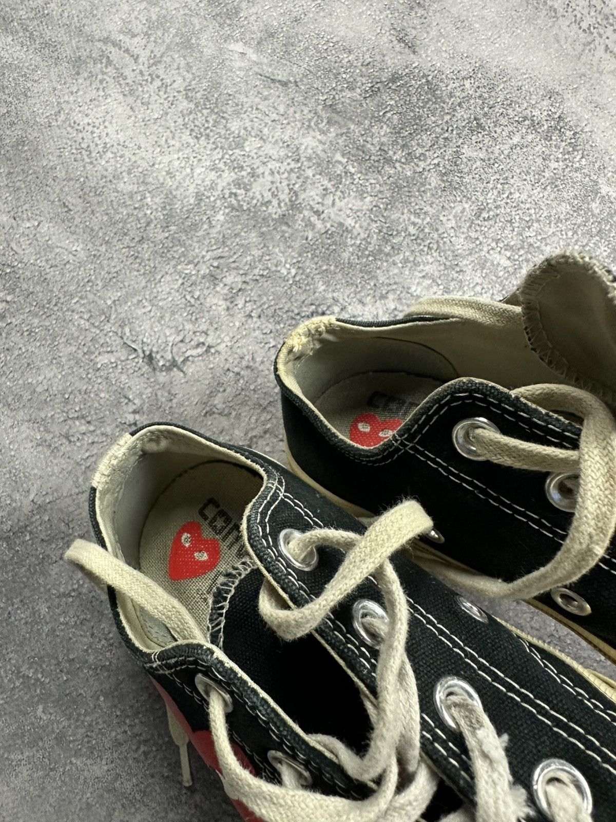 Comme des Garcons PLAY × Converse Comme des Garcons Converse Play Black Low Top Sneakers Size US 6 / IT 36 - 21 Thumbnail