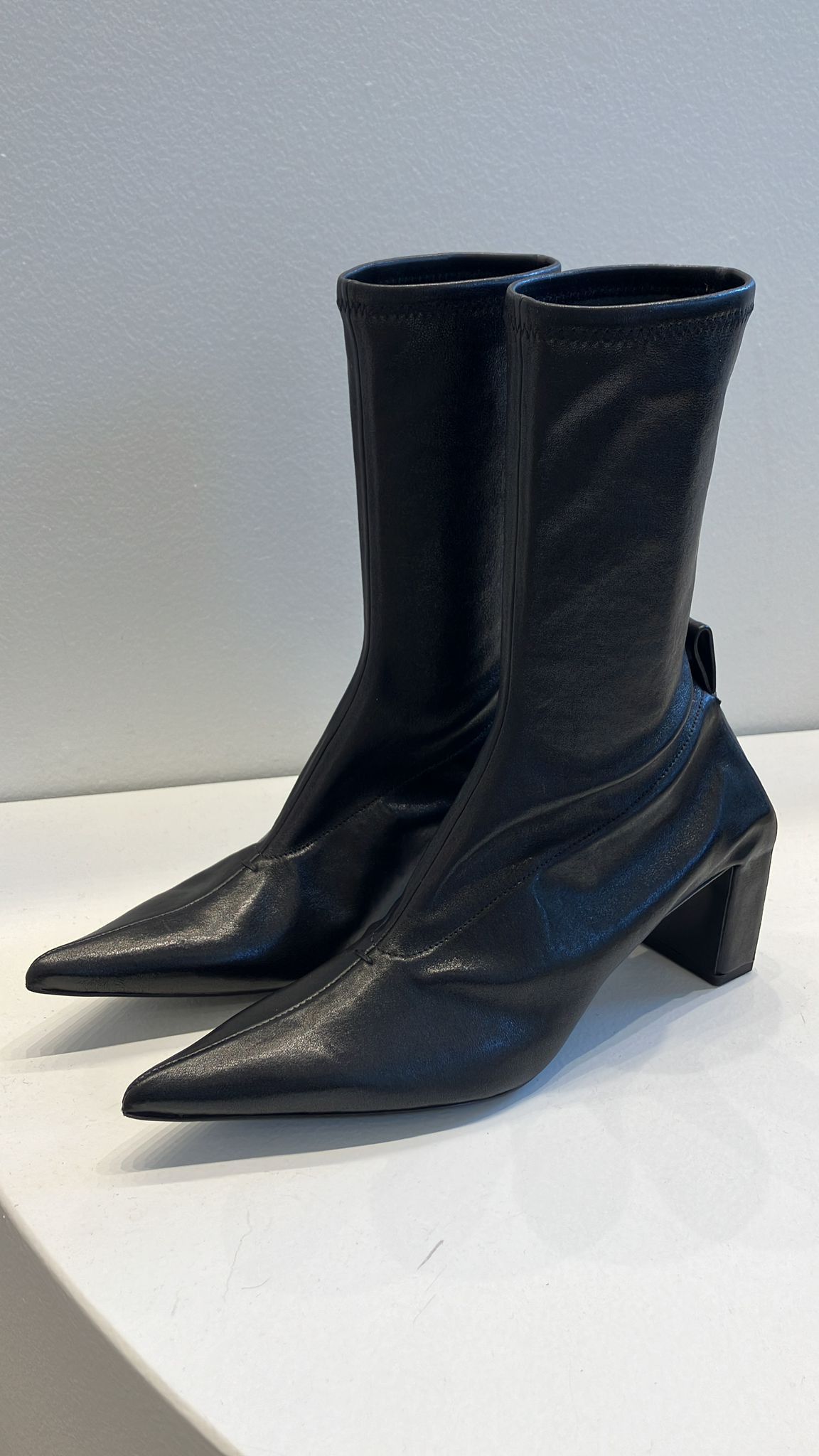 Jil Sander o1mt1gz1125 Leather Heeled Boots in Black Size US 6 / IT 36 - 1 Thumbnail
