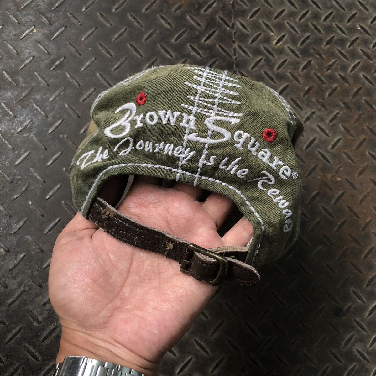 Japanese Brand Vintage Brown Square Sunfaded Distressed Hat Y2K Size ONE SIZE - 5 Thumbnail