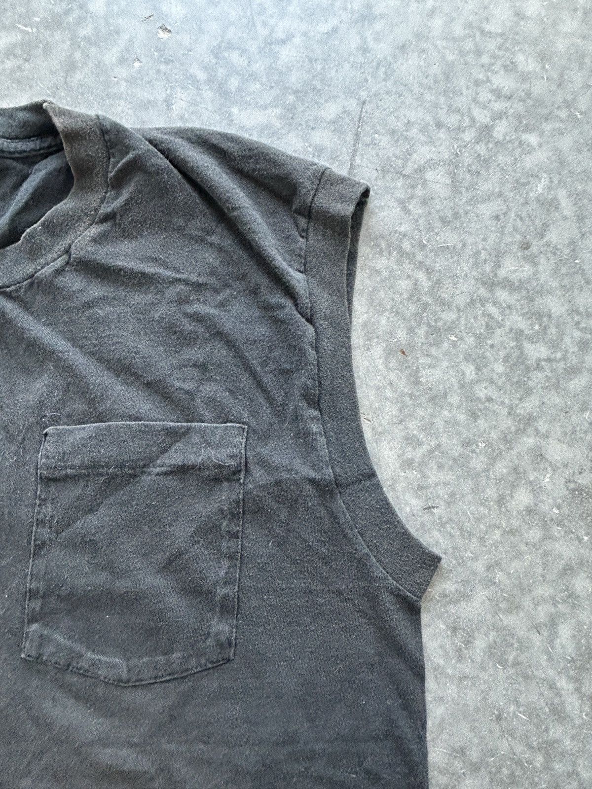 Fruit Of The Loom Vintage 90s Single Stitch Selvedge Pocket Tank Top Shirt Size US L / EU 52-54 / 3 - 2 Thumbnail