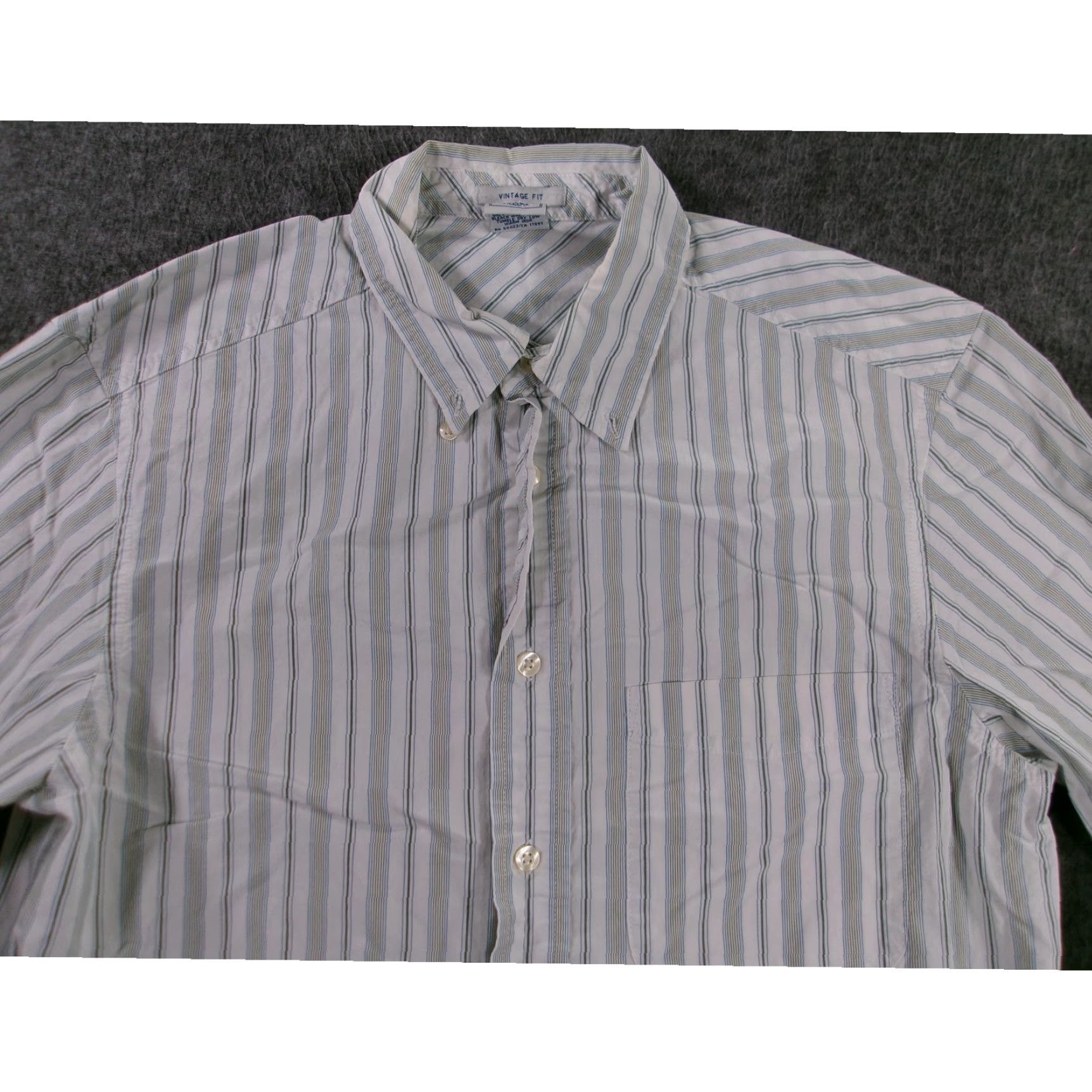 Old Navy VINTAGE? No — Old Navy Shirt Mens Small Grey Striped Button-Down Cotton Regular Fit Long Sleeve Casual Workwear S Grey Striped Button-Up Men Size US S / EU 44-46 / 1 - 2 Thumbnail