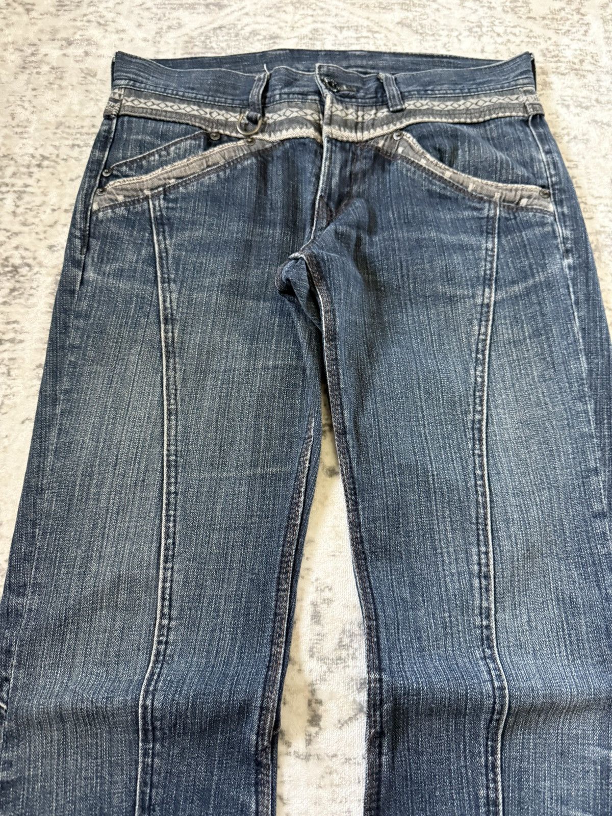 Japanese Brand Hideaways Nicole Japan Paneled Aztec Jeans Size US 30 / EU 46 - 3 Thumbnail