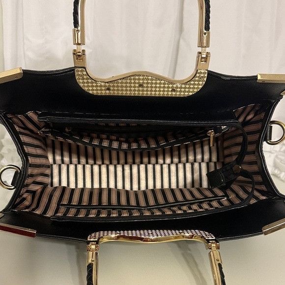 Other MK Dupe Black Croc Embossed Bag with Gold Accents Size ONE SIZE - 5 Thumbnail