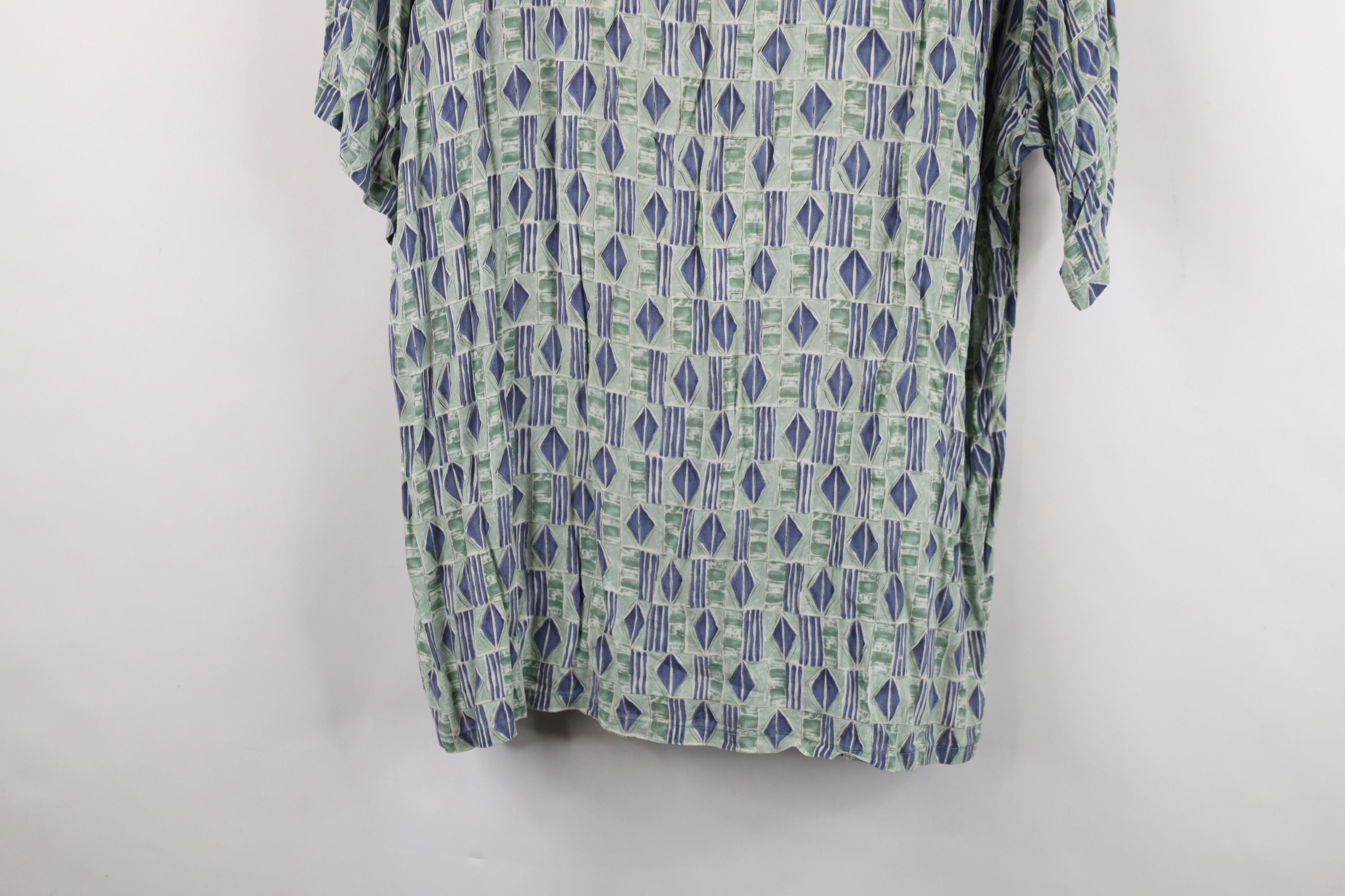 Pierre Cardin Vintage 90s Pierre Cardin Rayon Collared Button Shirt Size US L / EU 52-54 / 3 - 12 Thumbnail