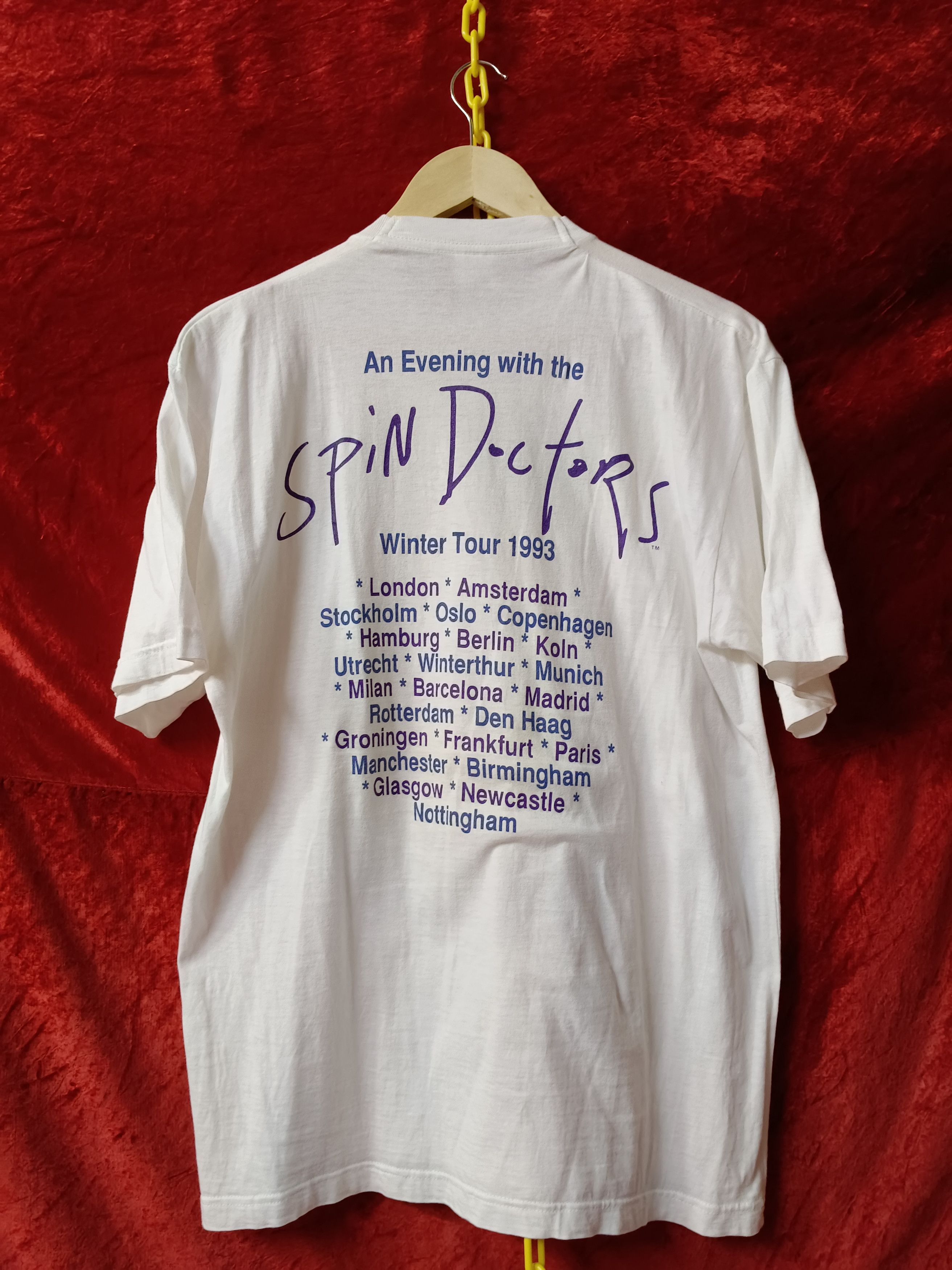 Band Tees 90s Spin Doctors Winter Tour Tee Size US XL / EU 56 / 4 - 3 Thumbnail