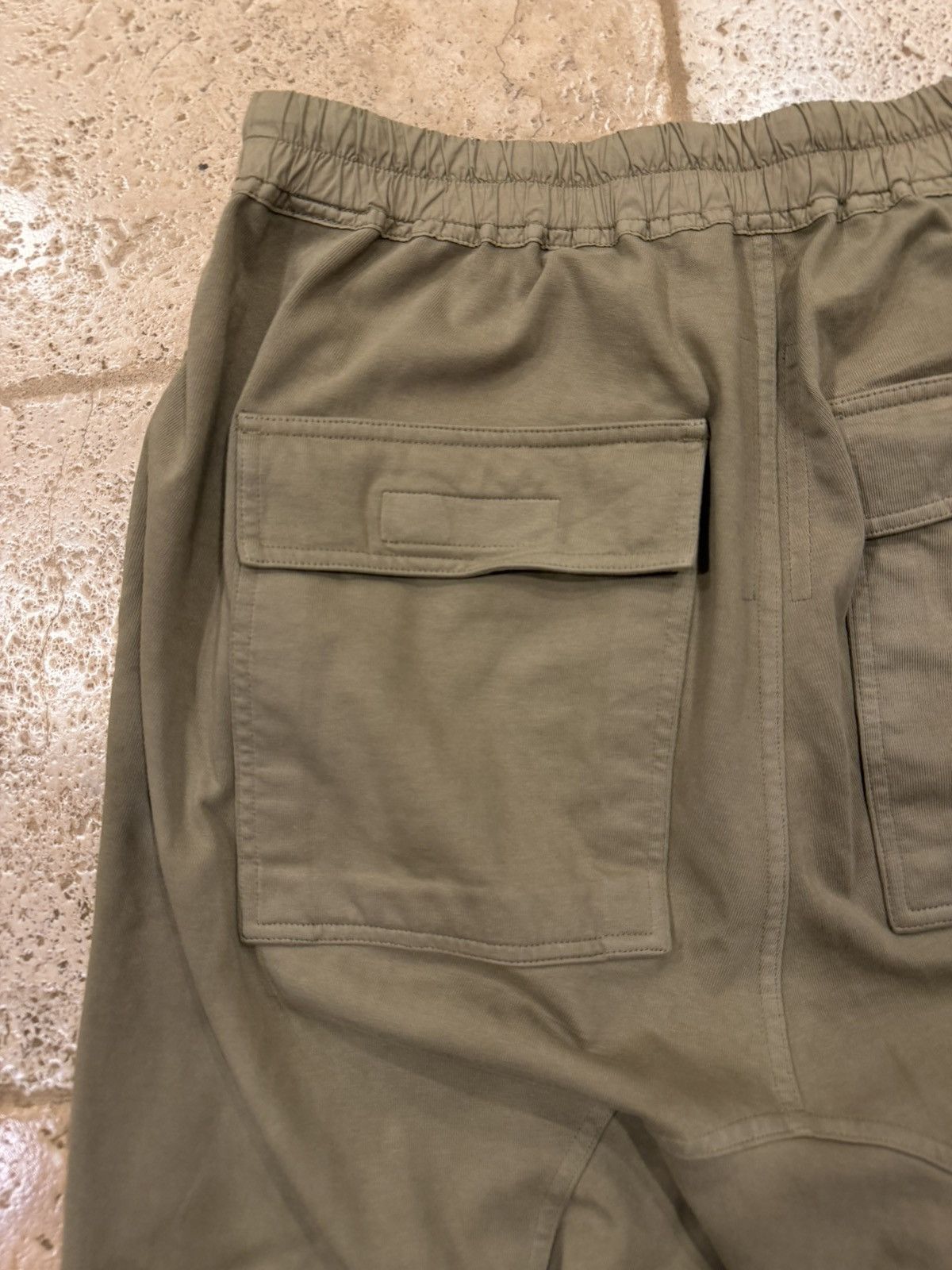 Rick Owens Drkshdw Rick Owens DRKSHDW Beige Brown Classic Cargo Drawstring Pant Size US 34 / EU 50 - 11 Thumbnail
