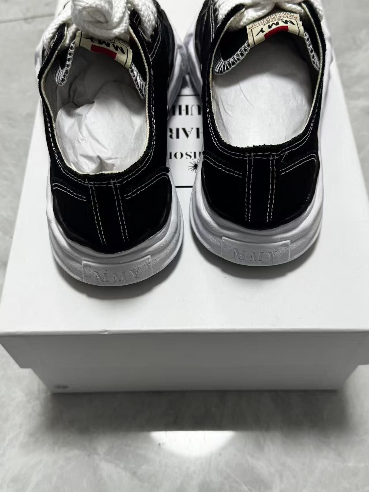 Maison MIHARA YASUHIRO Maison MIHARA YASUHIRO Low-top Sneakers Size US 6 / EU 39 - 2 Thumbnail