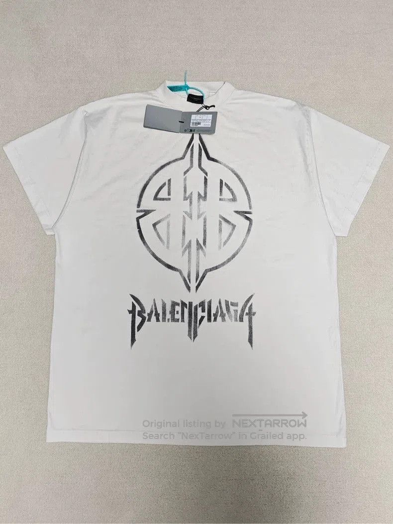 Balenciaga Balenciaga Bitcoin Distressed Short Sleeve Tee. Size US M / EU 48-50 / 2 - 1 Thumbnail