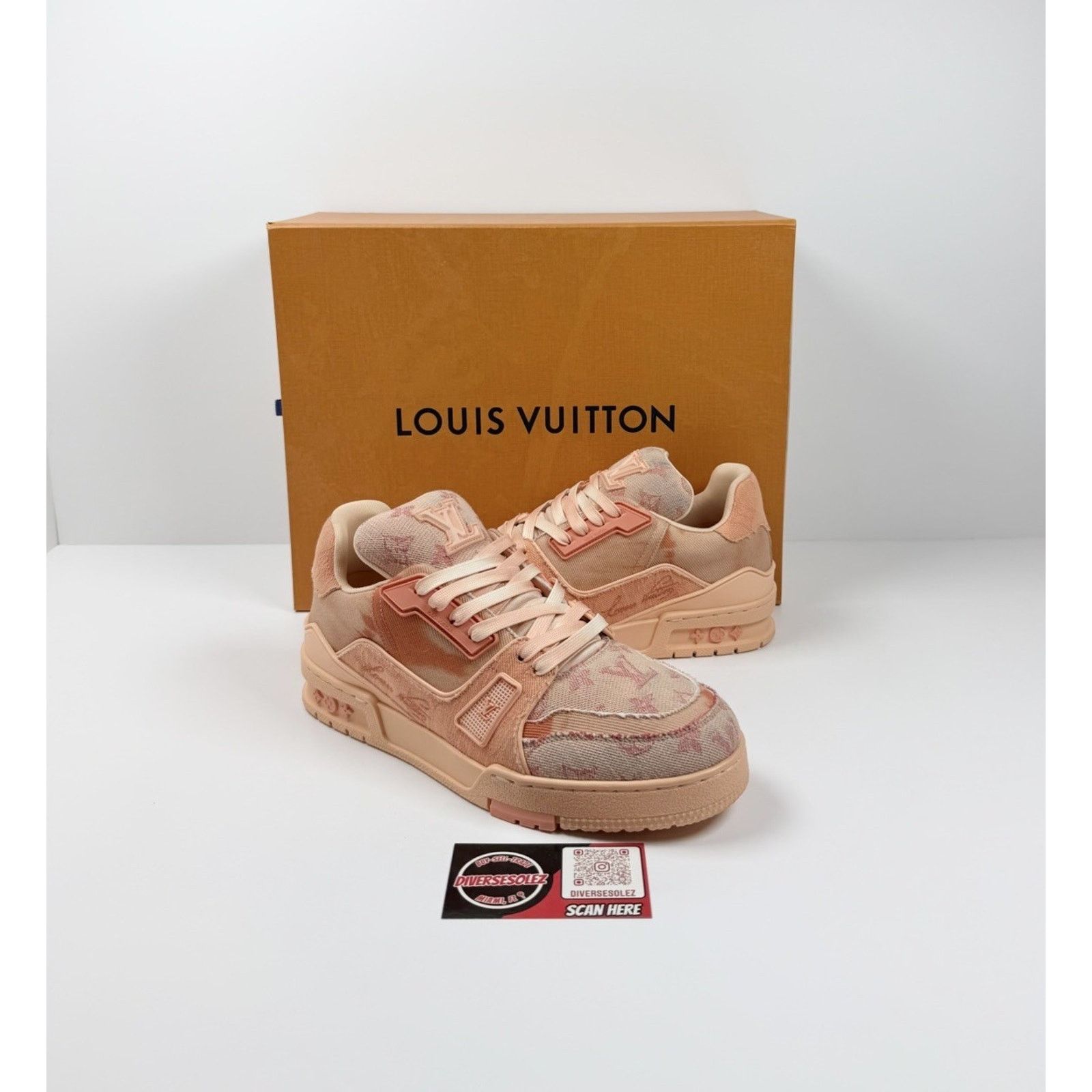 Louis Vuitton Size 6.5LV/7.5US - Louis Vuitton Denim Trainers WORN 1X! Size US 7.5 / EU 40-41 - 1 Thumbnail